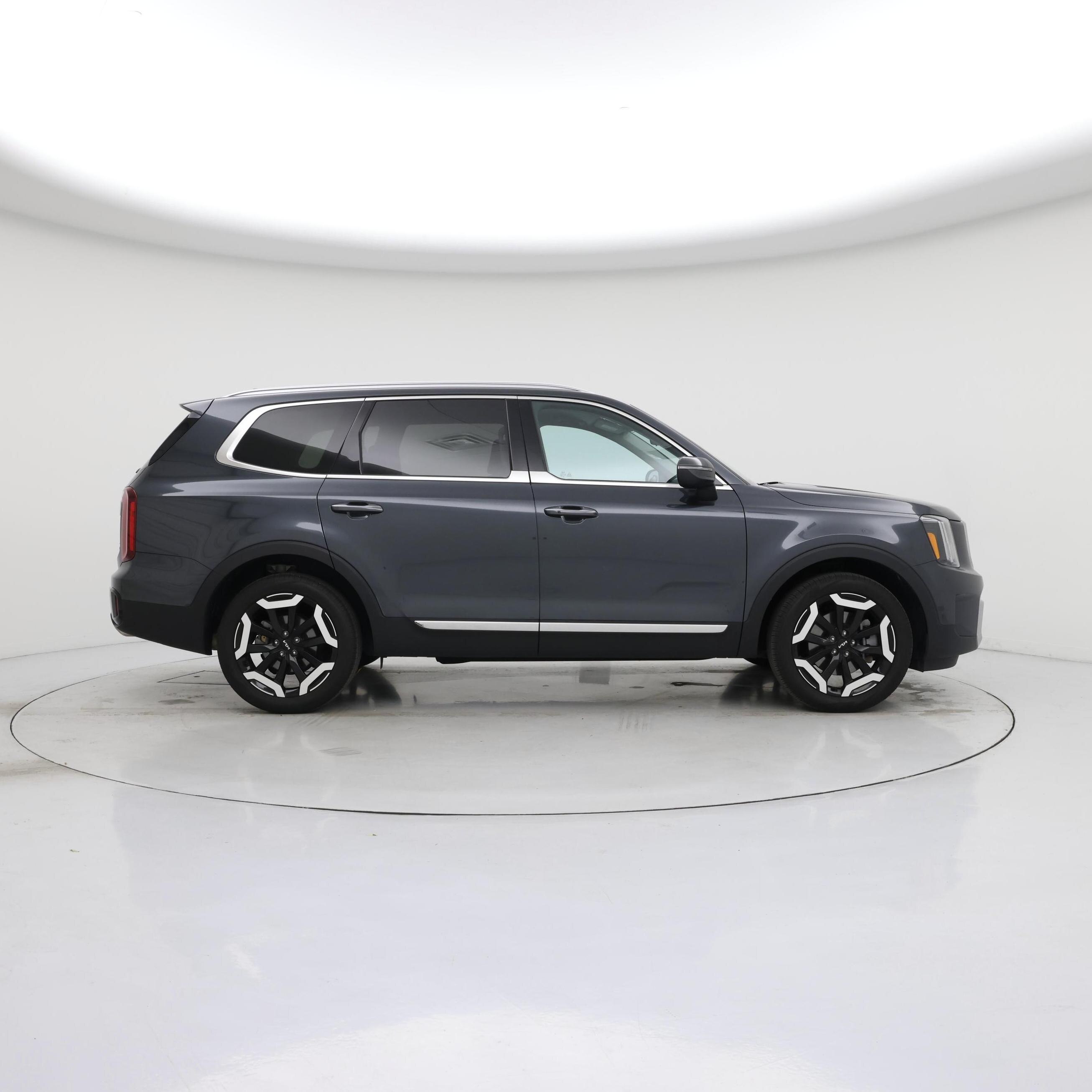 Thumbnail: 2023 Kia Telluride - 7
