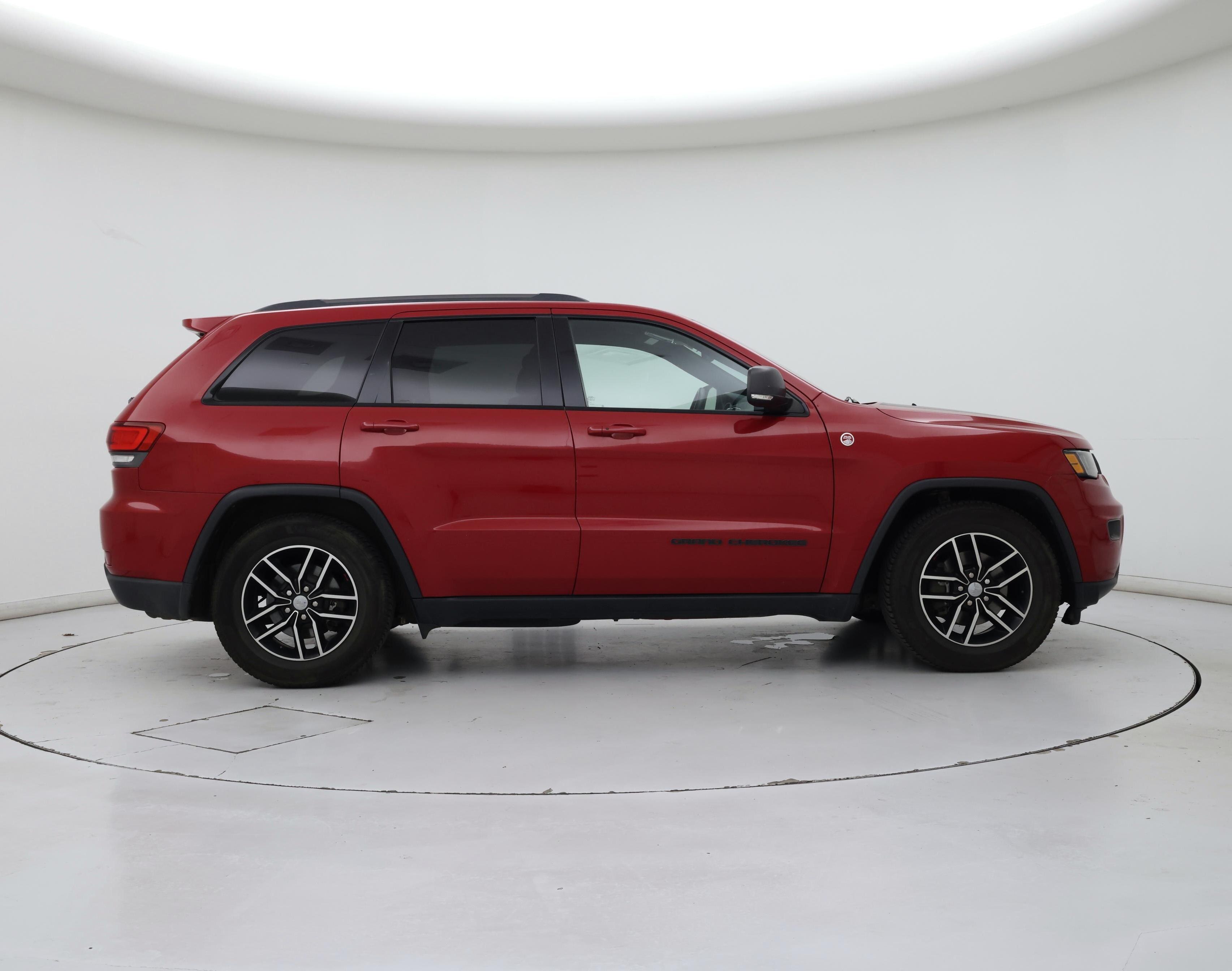 Thumbnail: 2017 Jeep Grand Cherokee - 7