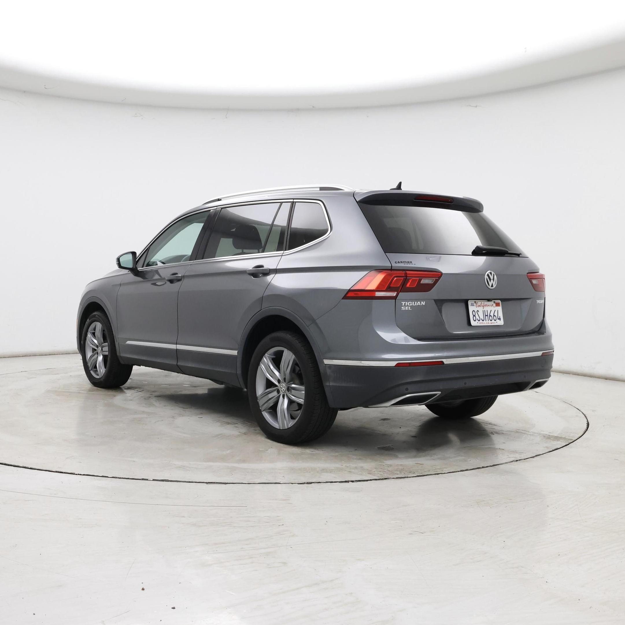 Thumbnail: 2020 Volkswagen Tiguan - 2