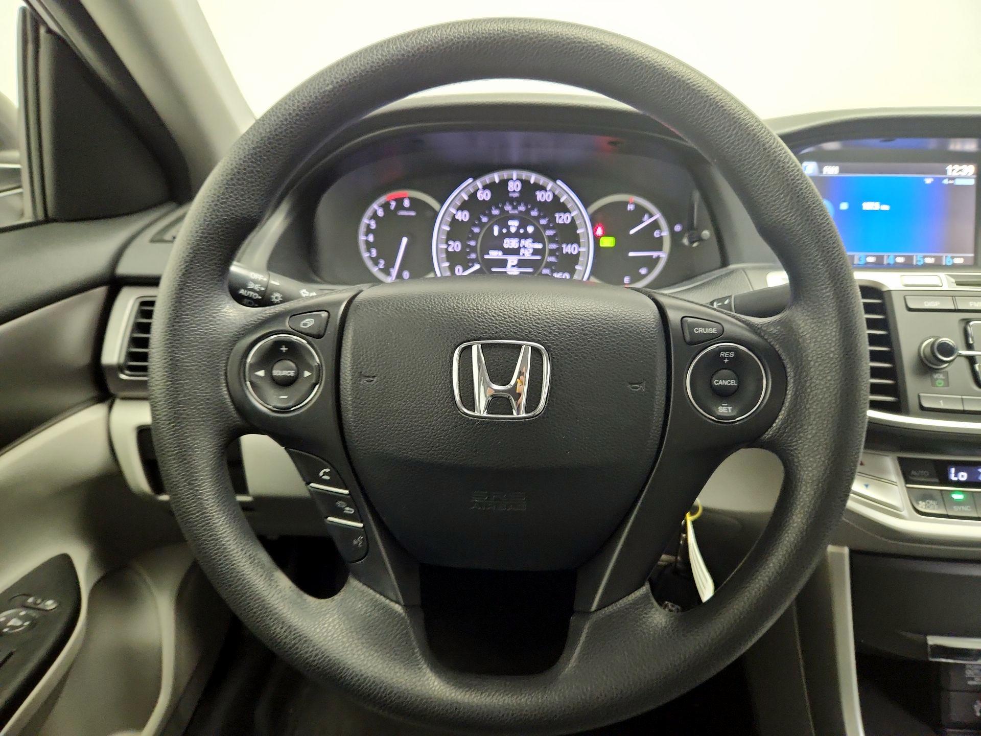 Thumbnail: 2015 Honda Accord - 10