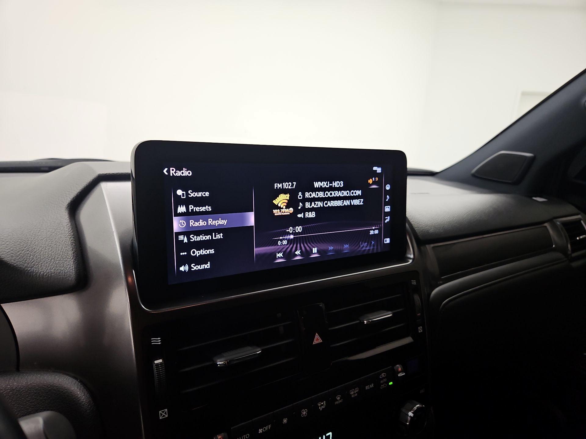 Thumbnail: 2022 Lexus GX - 16