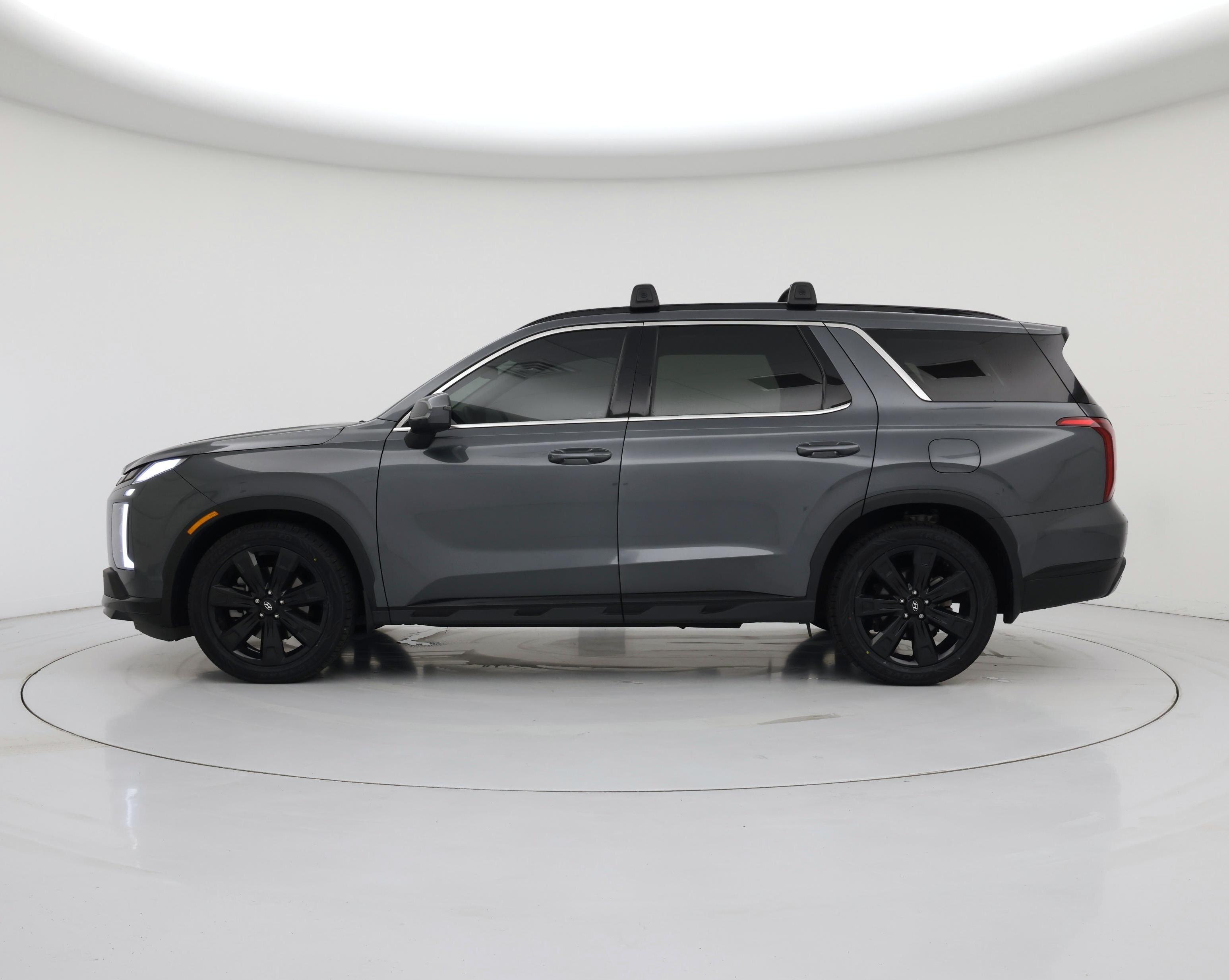 Thumbnail: 2023 Hyundai Palisade - 3