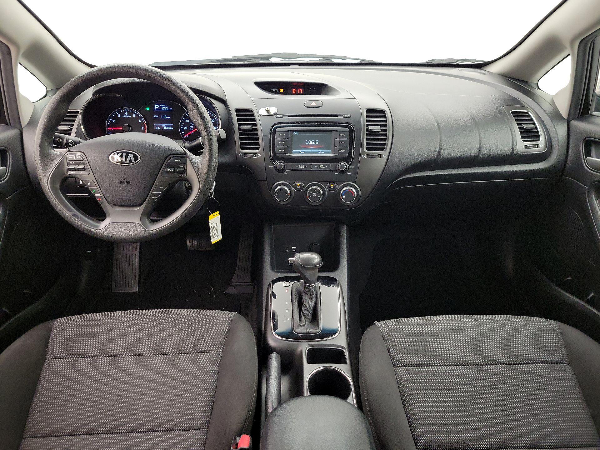 Thumbnail: 2018 Kia Forte - 9