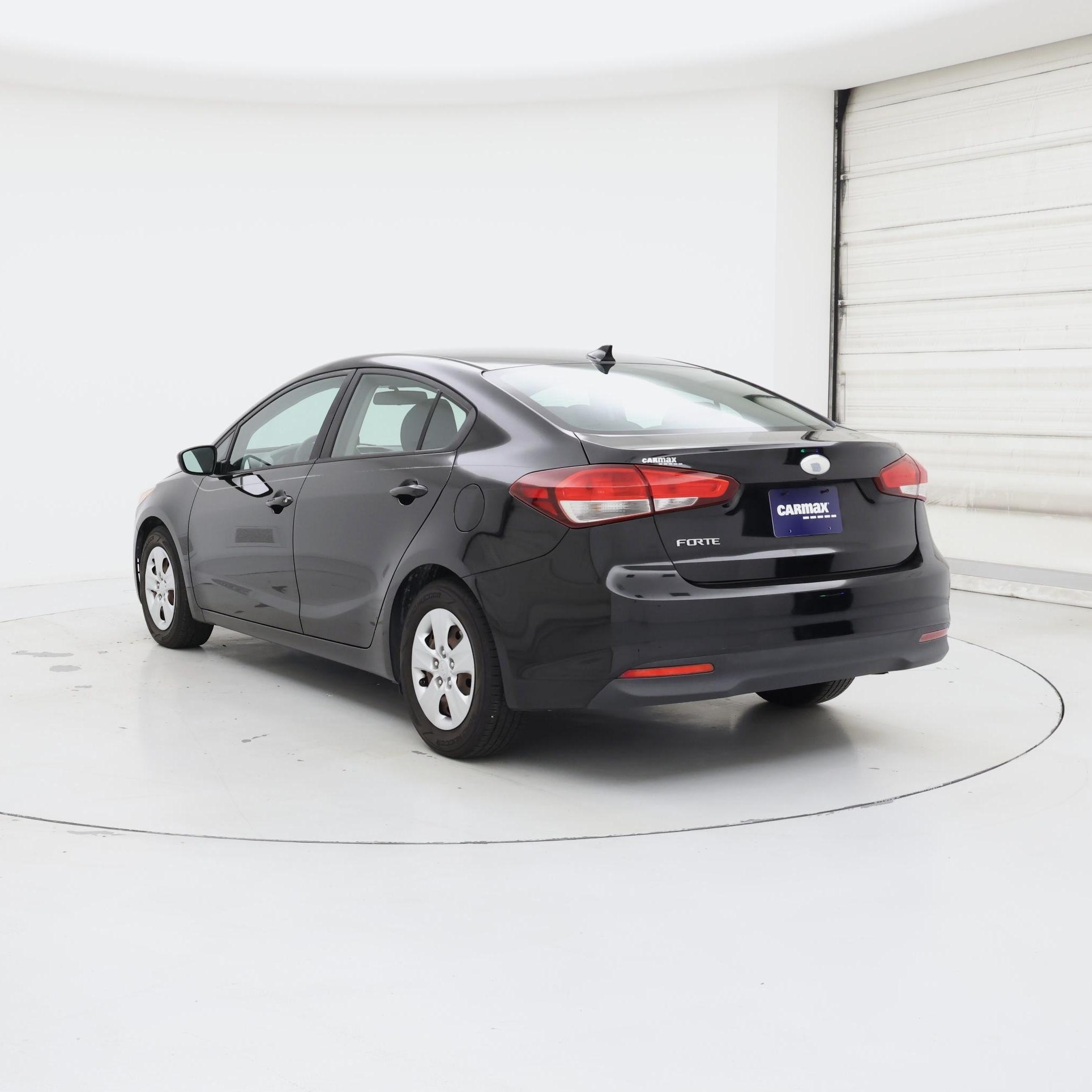 Thumbnail: 2018 Kia Forte - 2