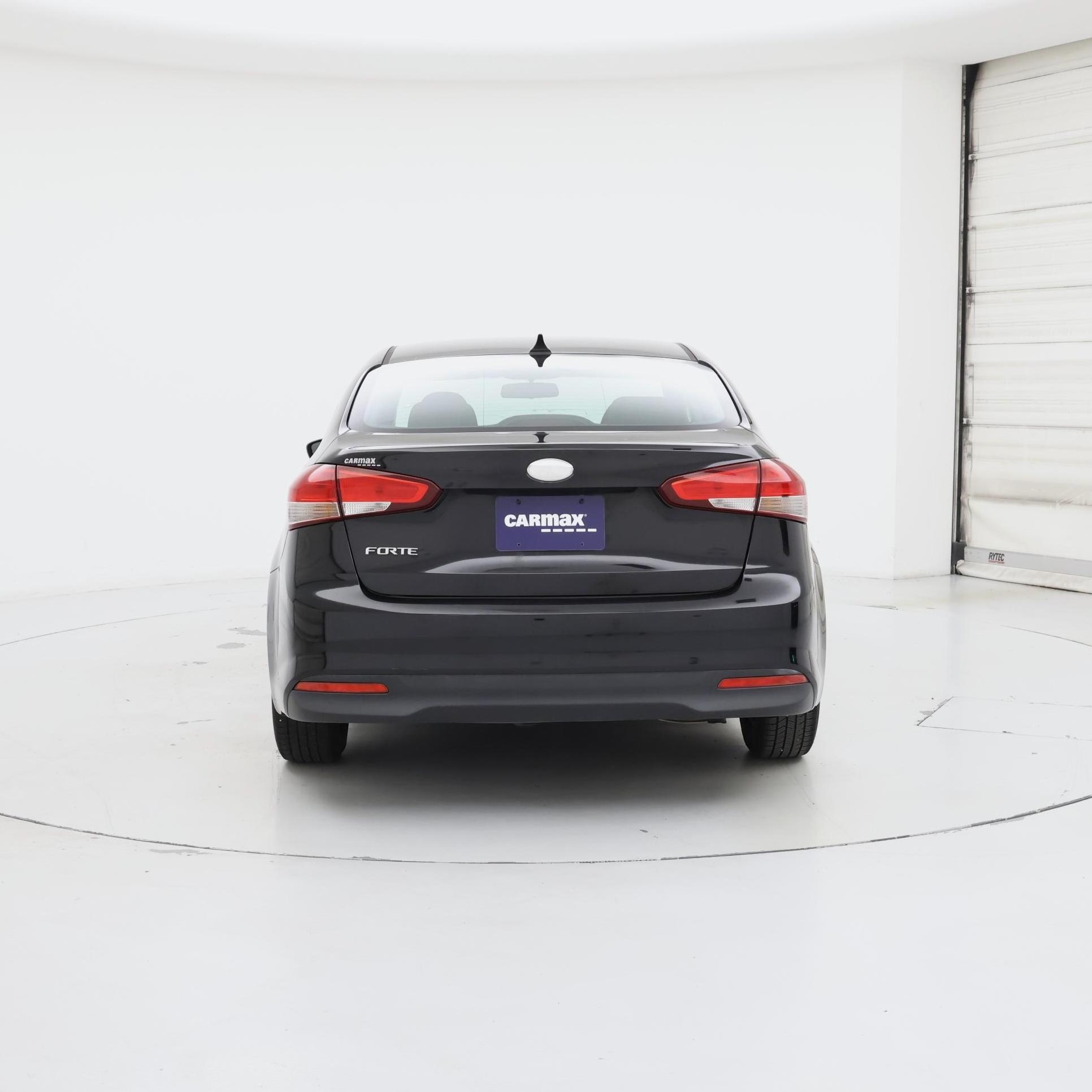 Thumbnail: 2018 Kia Forte - 6
