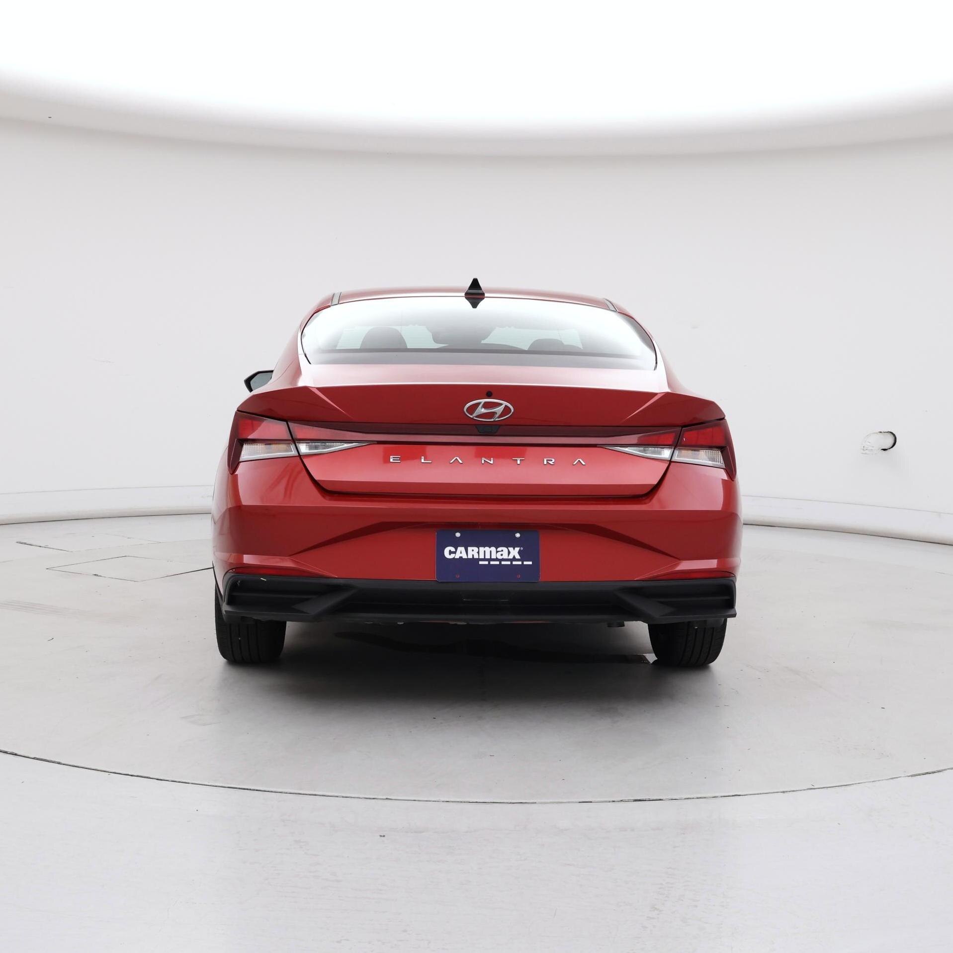 Thumbnail: 2022 Hyundai Elantra - 6