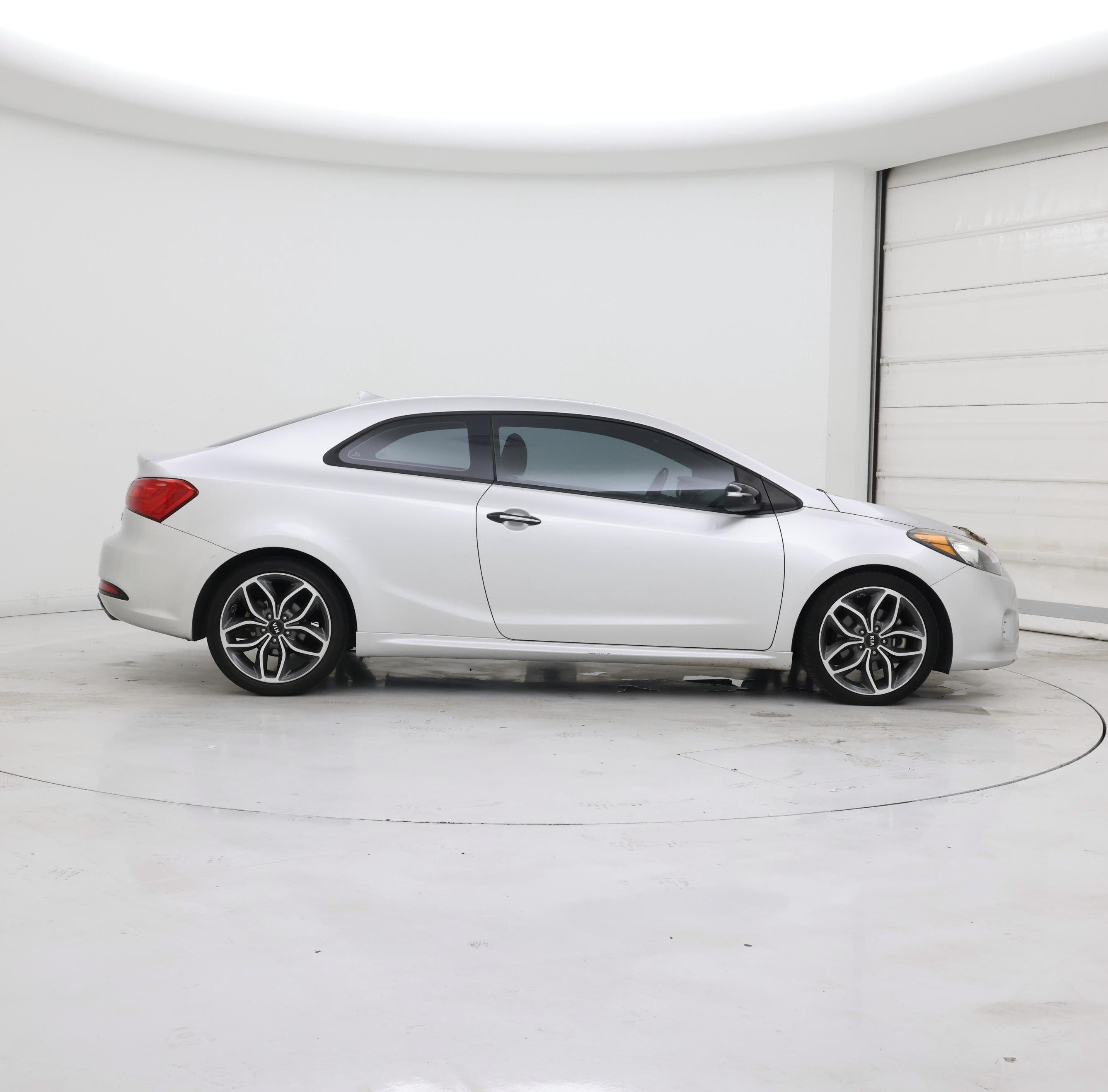 Thumbnail: 2015 Kia Forte - 7