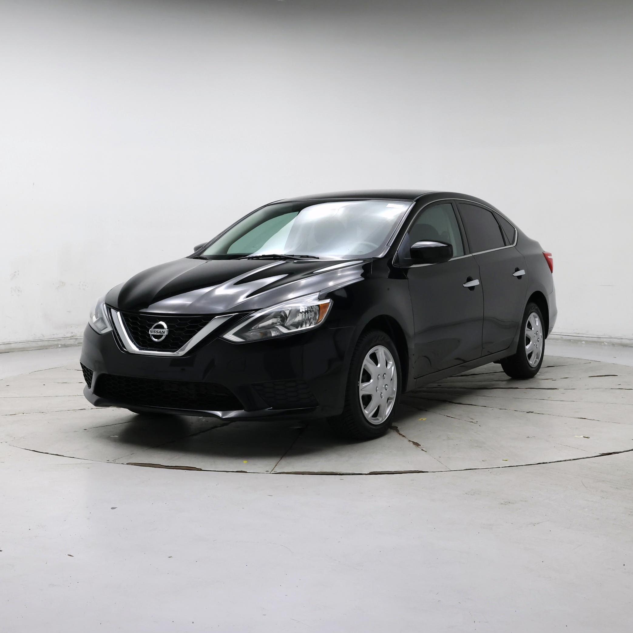 Thumbnail: 2017 Nissan Sentra - 4
