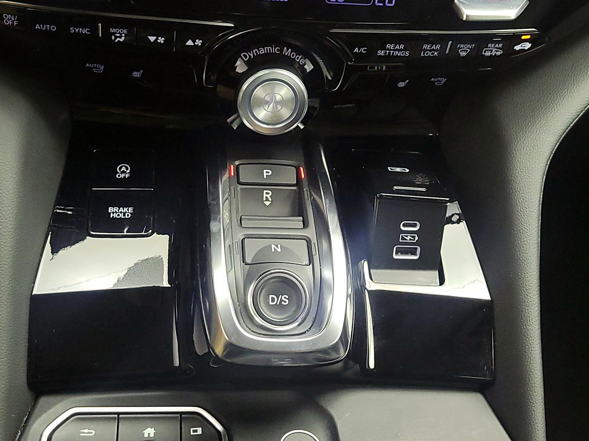 Thumbnail: 2022 Acura MDX - 17