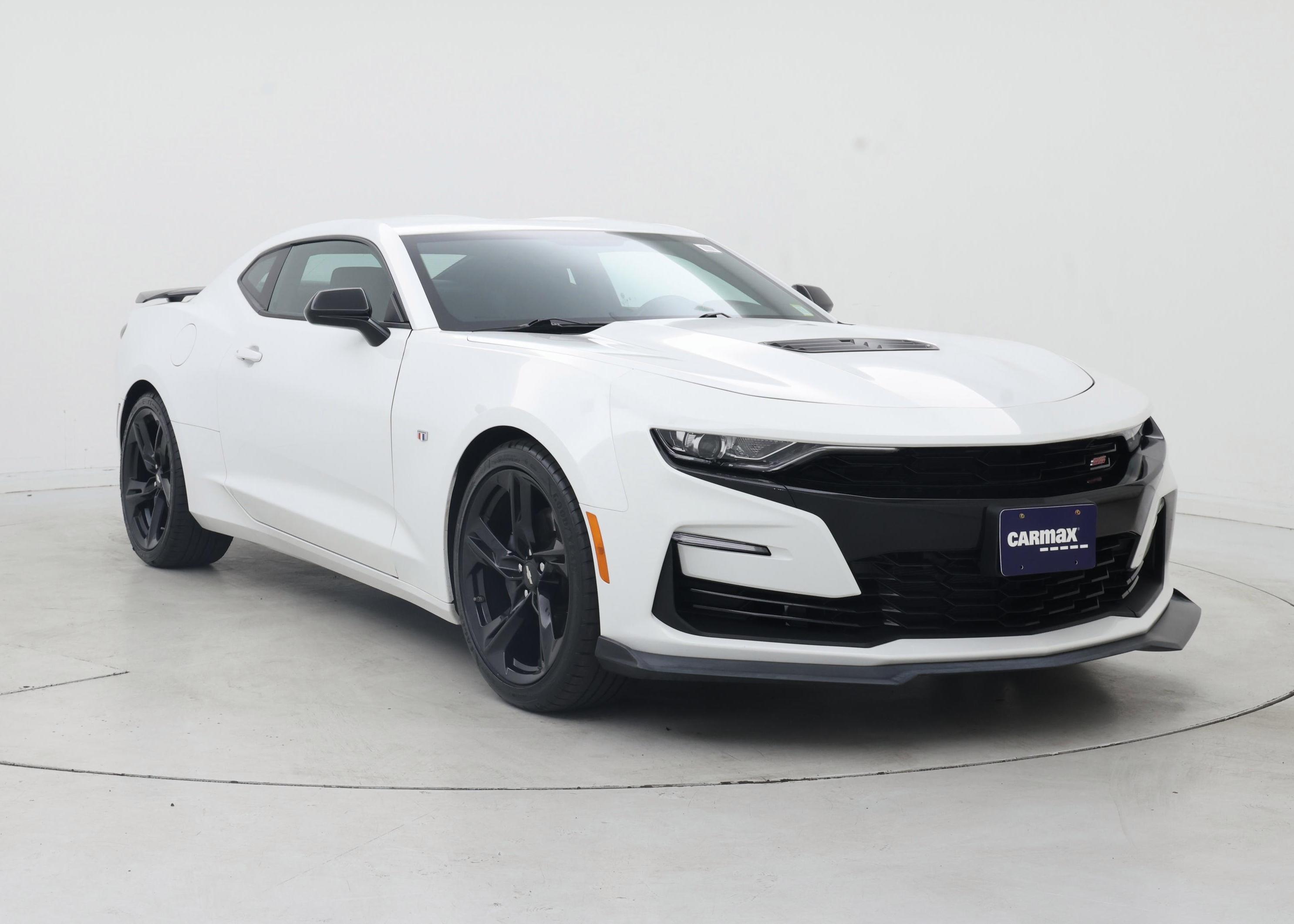White 2019 Chevrolet Camaro Coupe Rear-Wheel Drive Automatic
