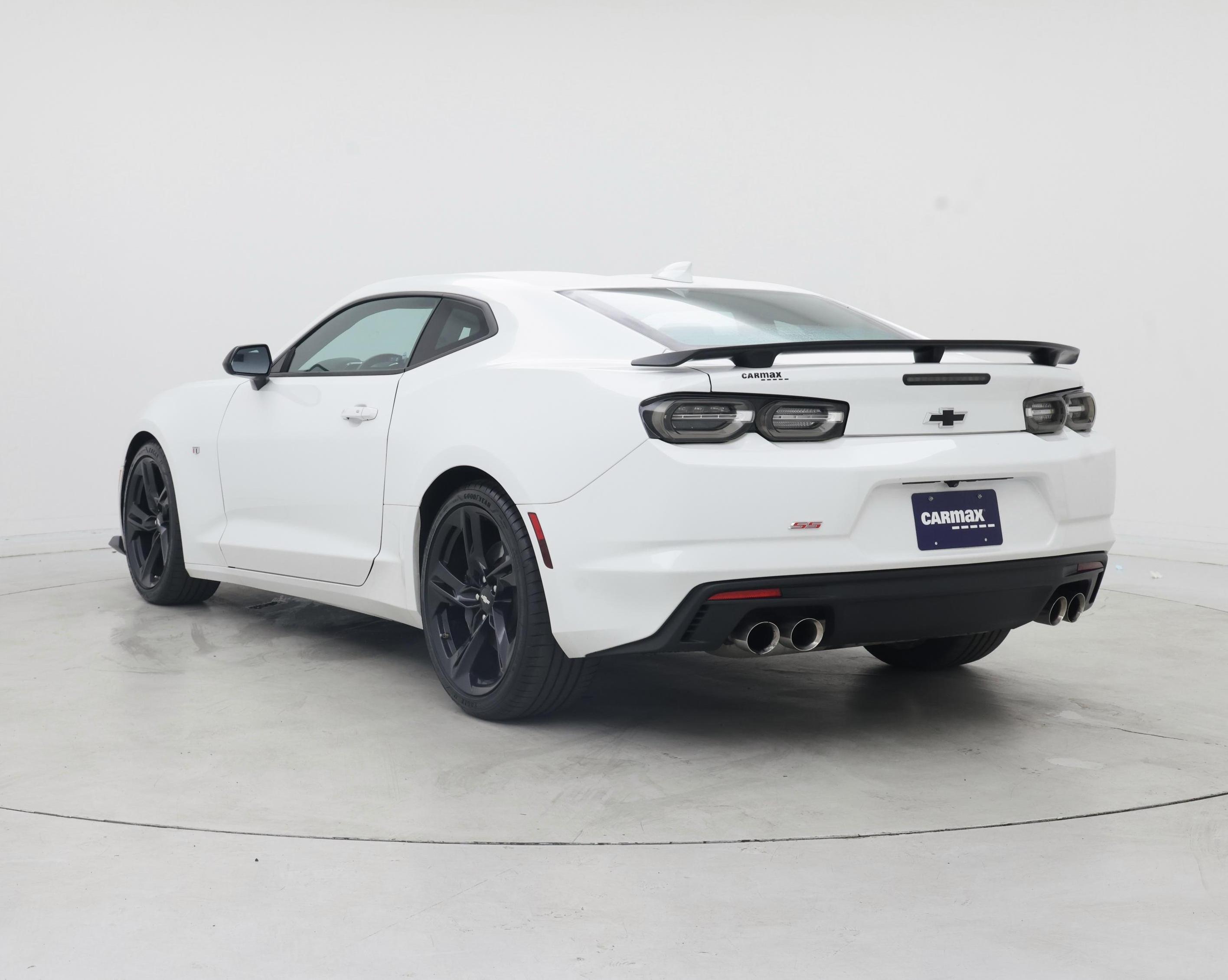 Thumbnail: 2019 Chevrolet Camaro - 2
