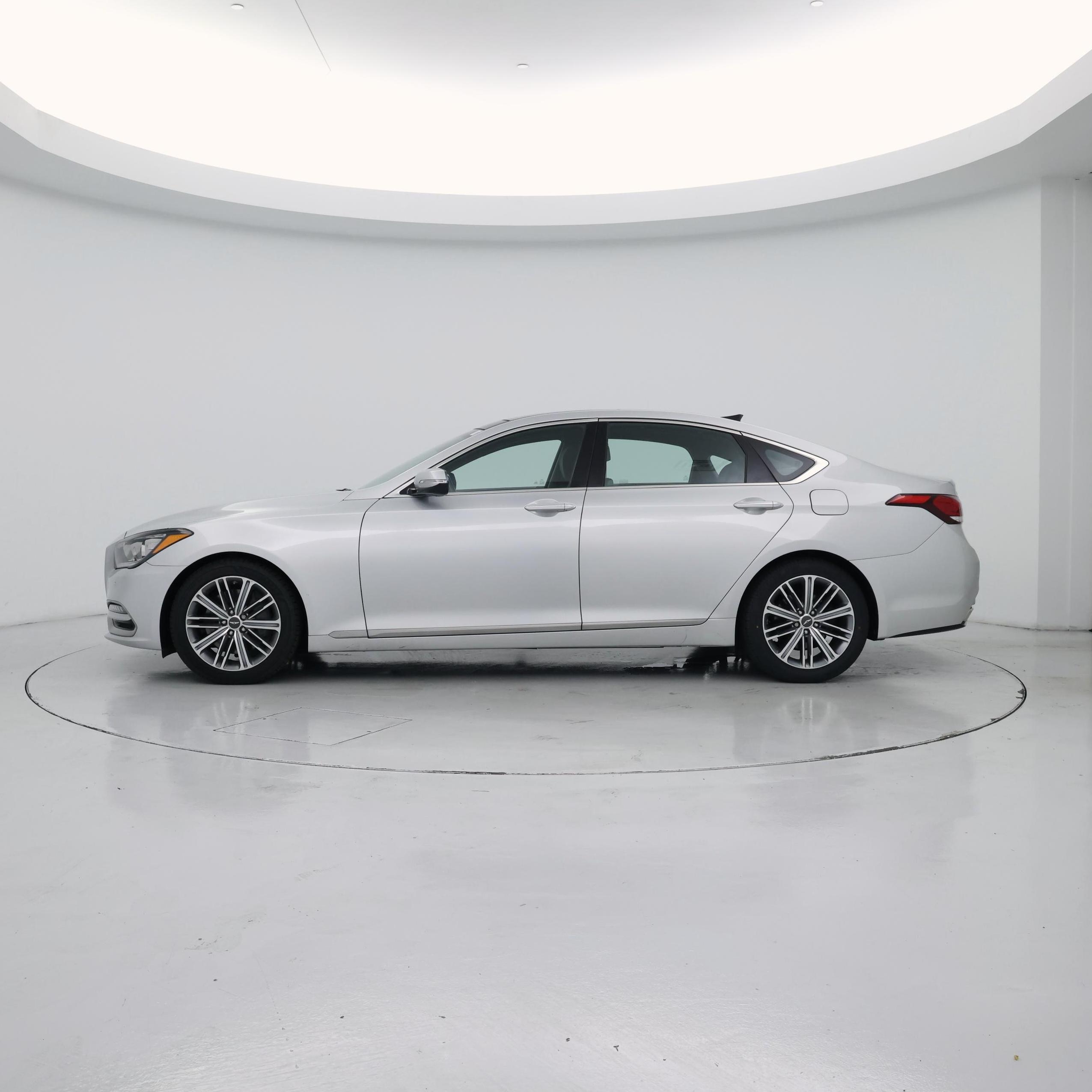Thumbnail: 2018 Genesis G80 - 3