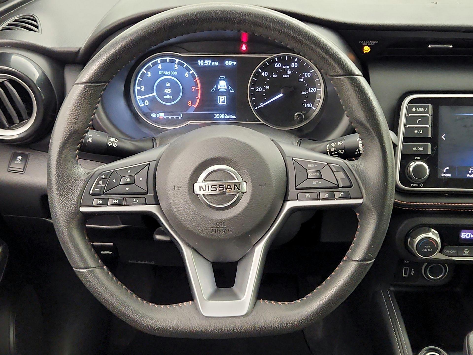 Thumbnail: 2018 Nissan Kicks - 10