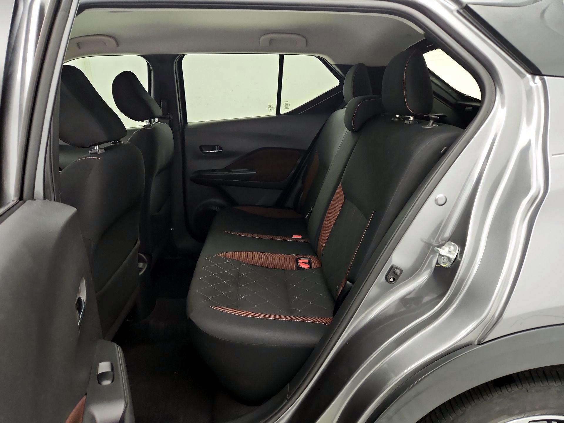 Thumbnail: 2018 Nissan Kicks - 18