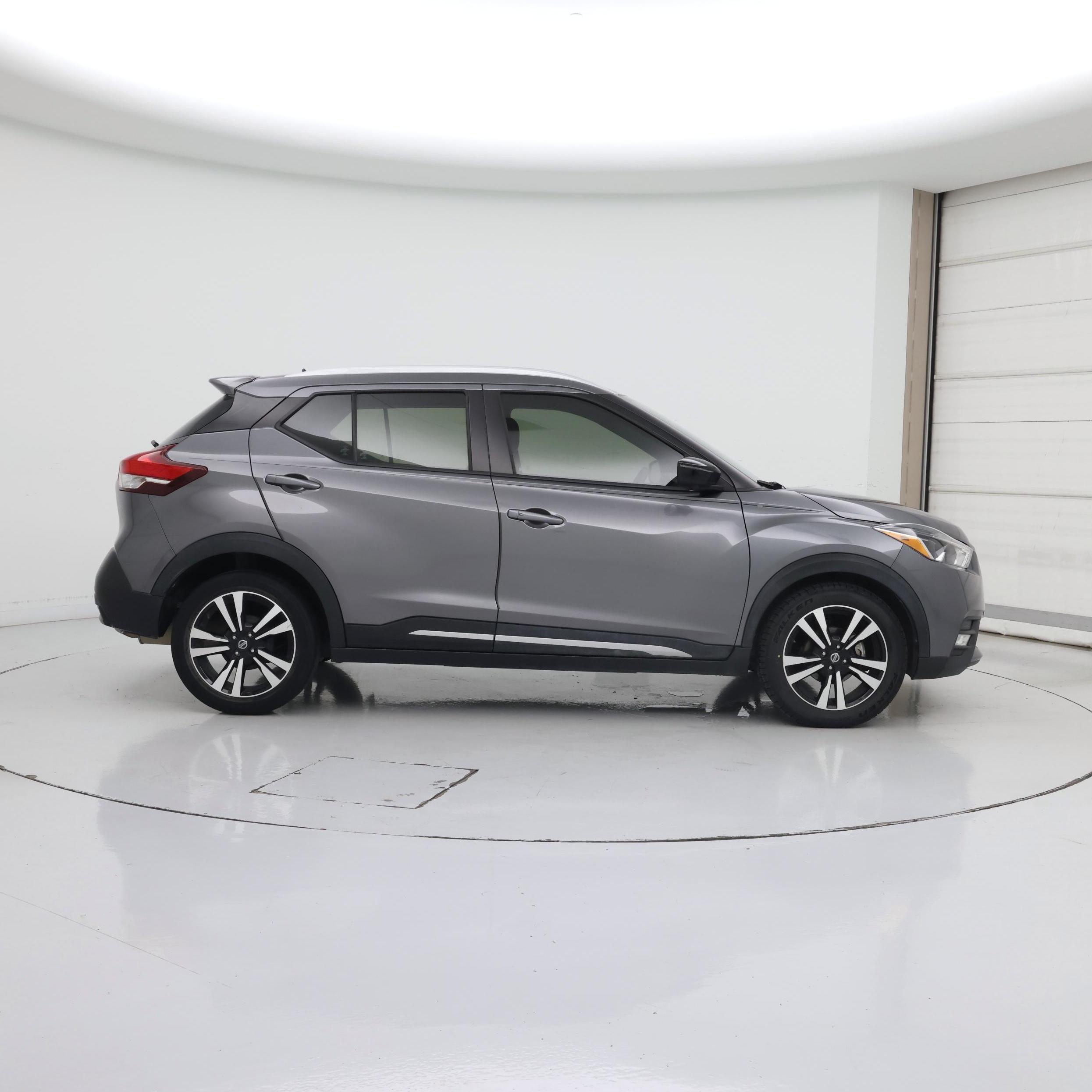 Thumbnail: 2018 Nissan Kicks - 7