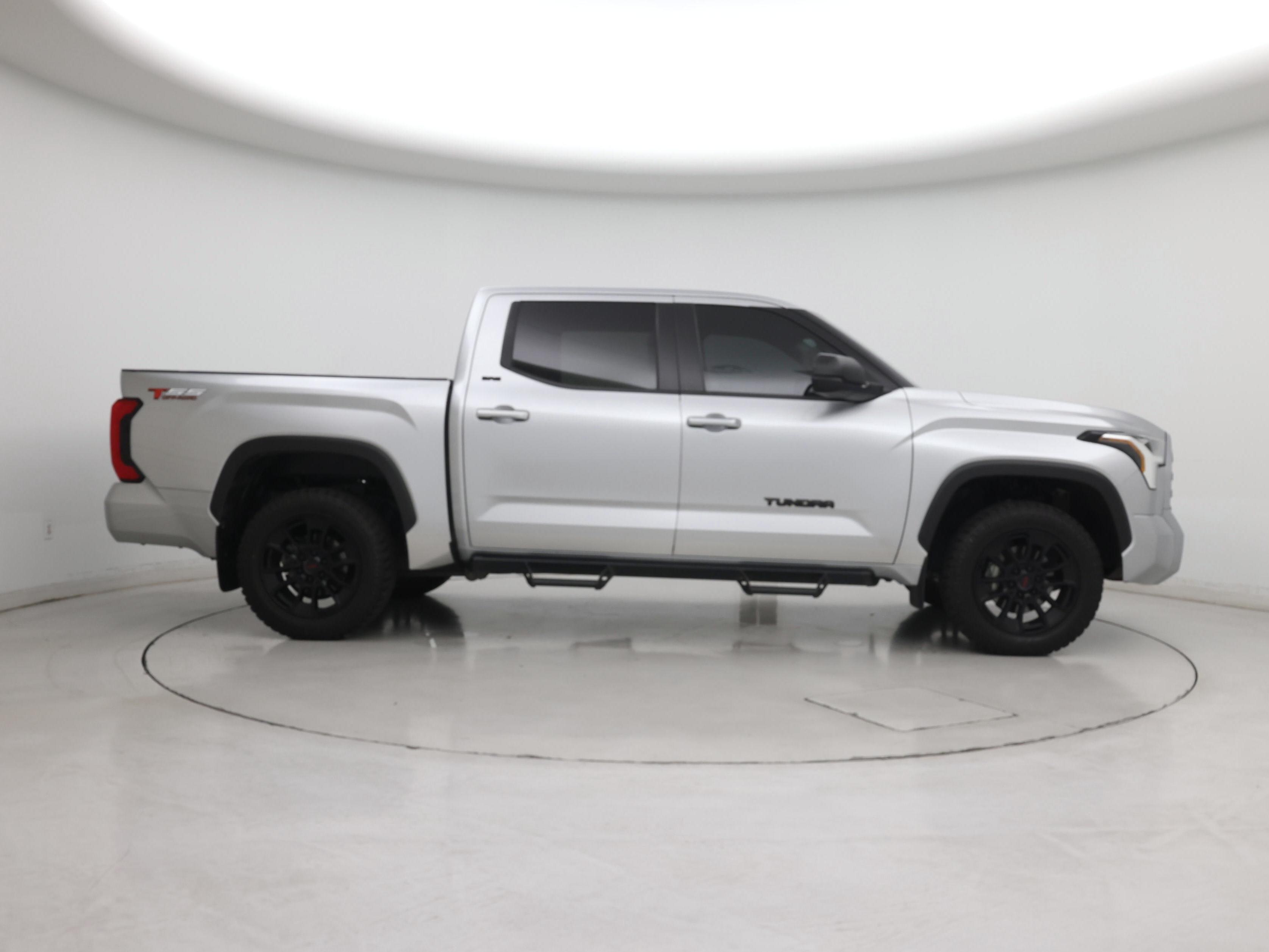 Thumbnail: 2024 Toyota Tundra - 7