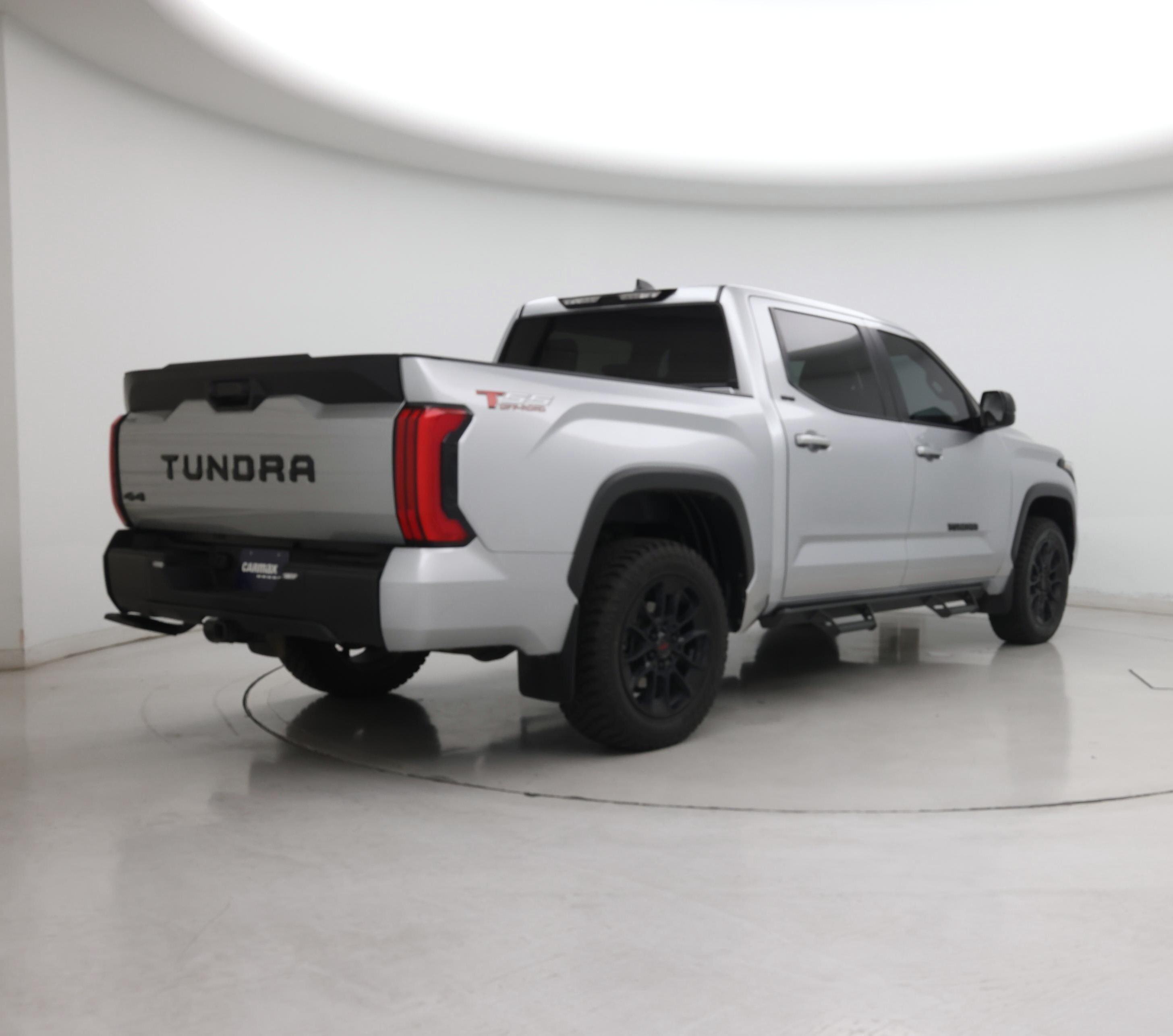 Thumbnail: 2024 Toyota Tundra - 8