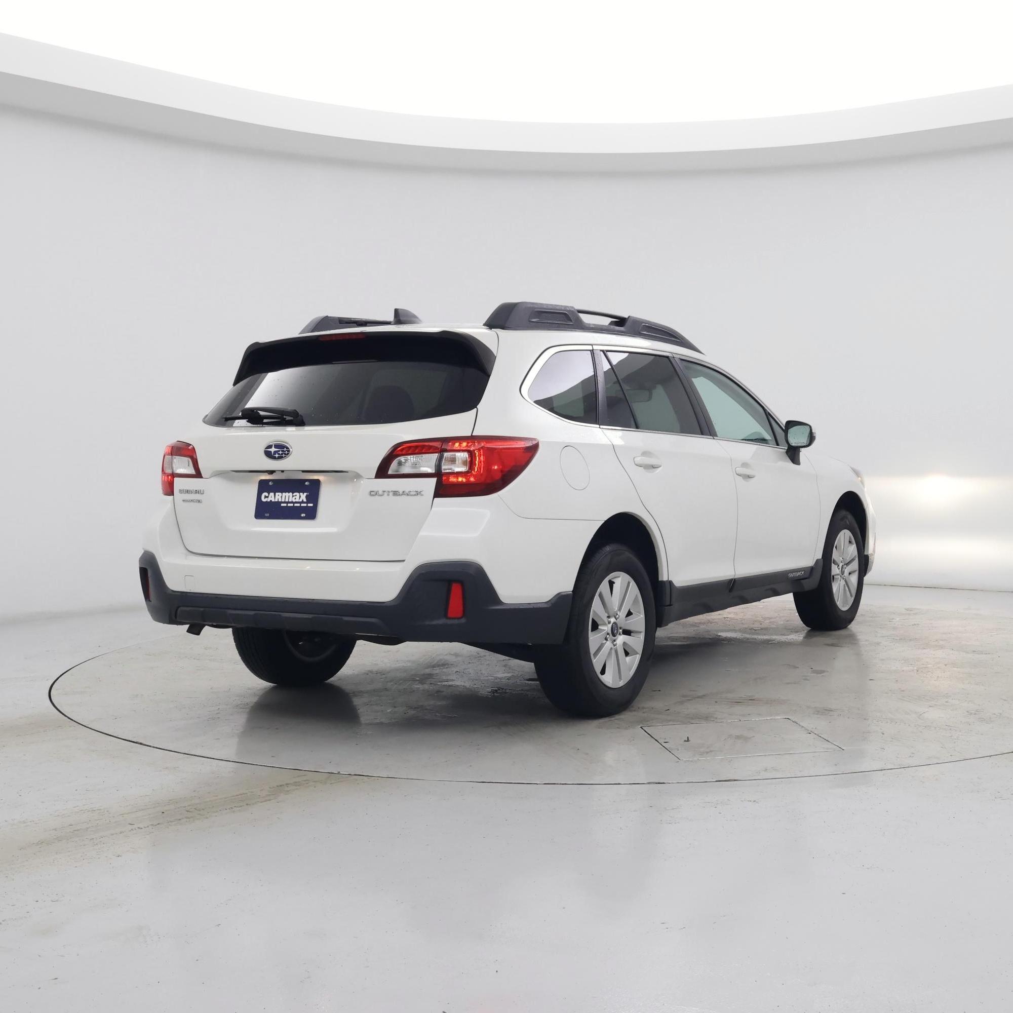 Thumbnail: 2018 Subaru Outback - 8