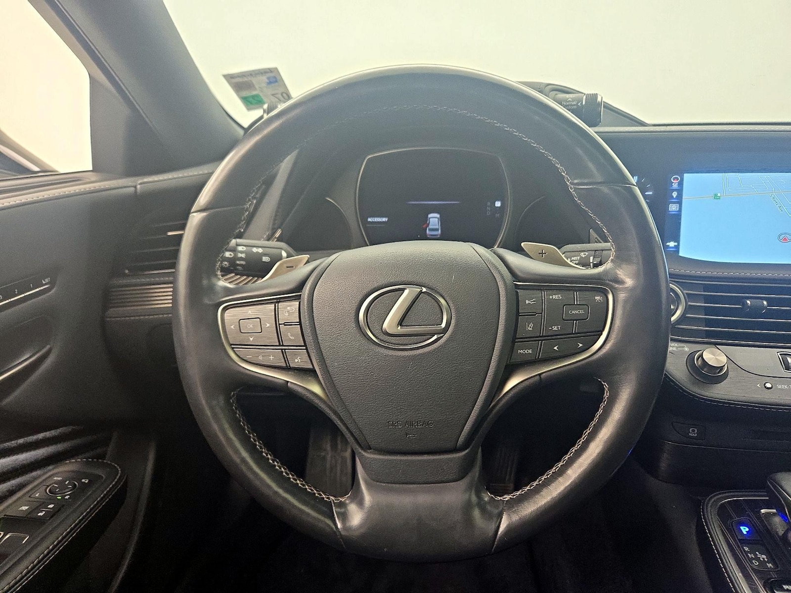 2019 Lexus LS Base - Photo 11