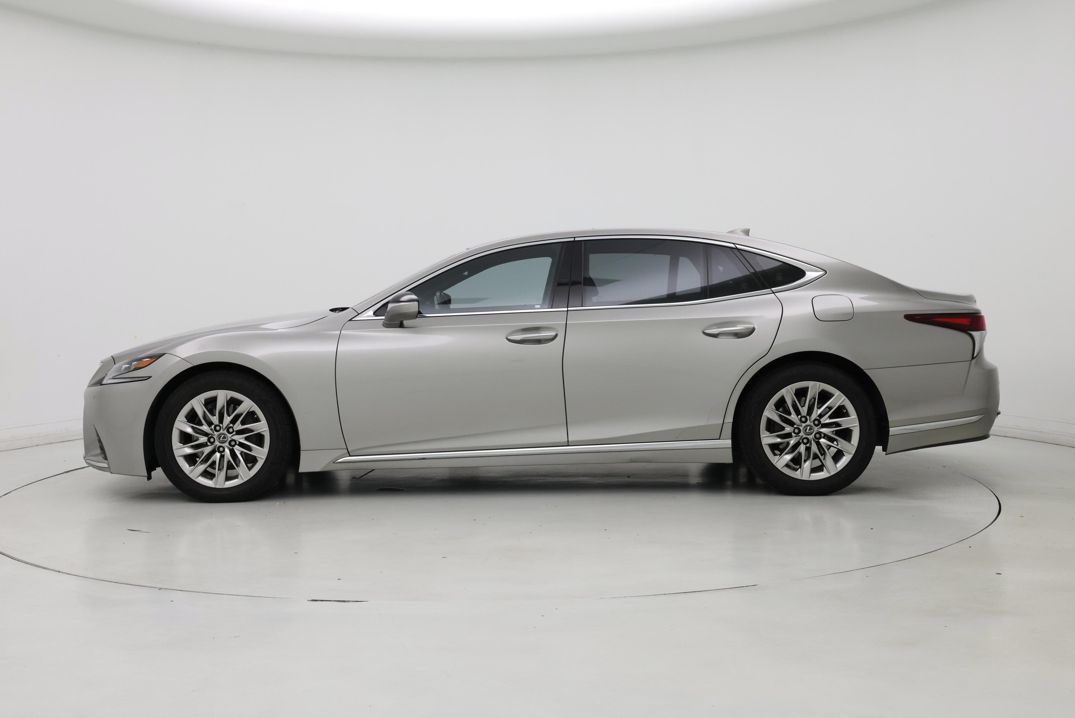Thumbnail: 2019 Lexus LS - 3