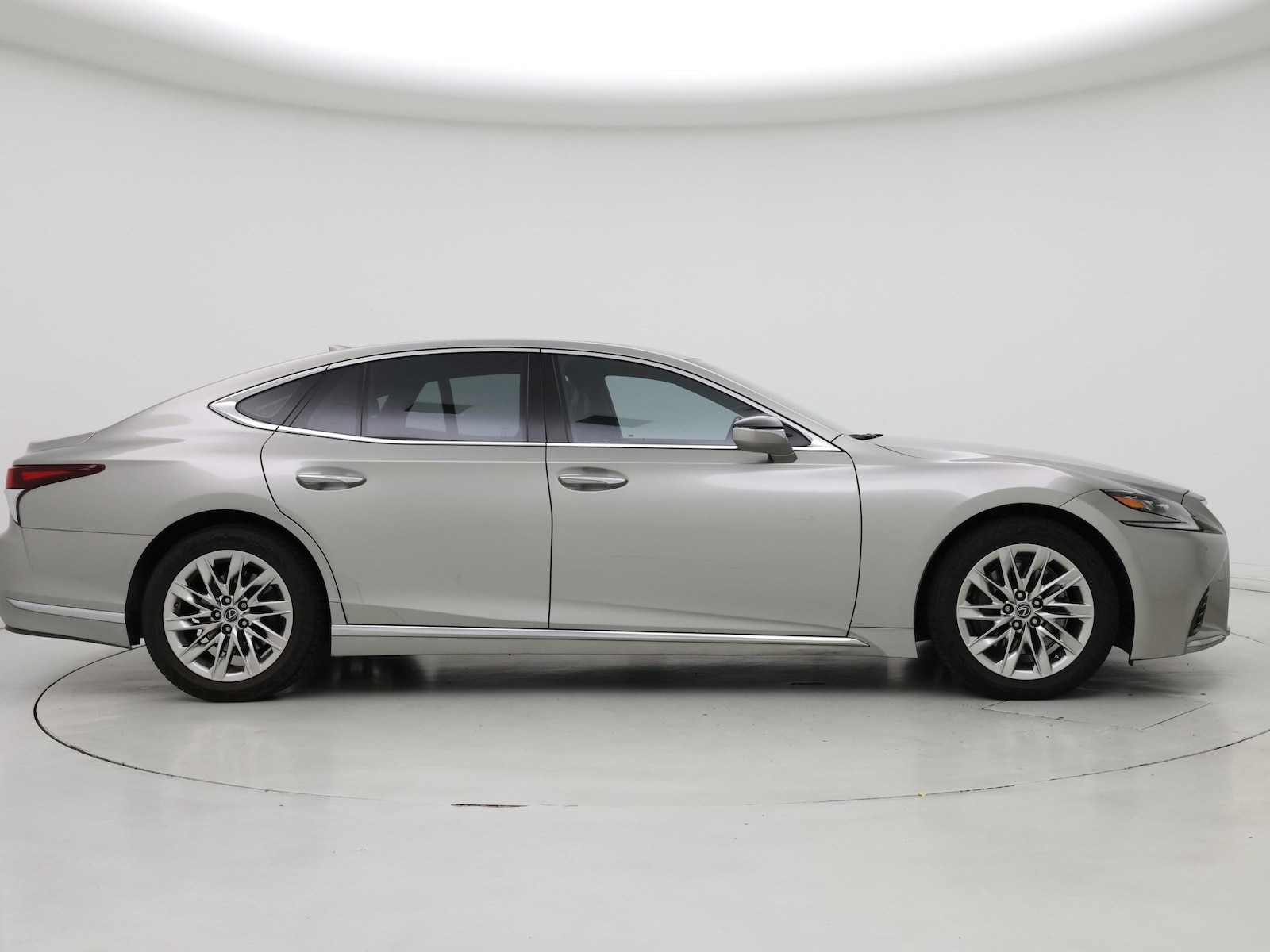 2019 Lexus LS Base - Photo 8