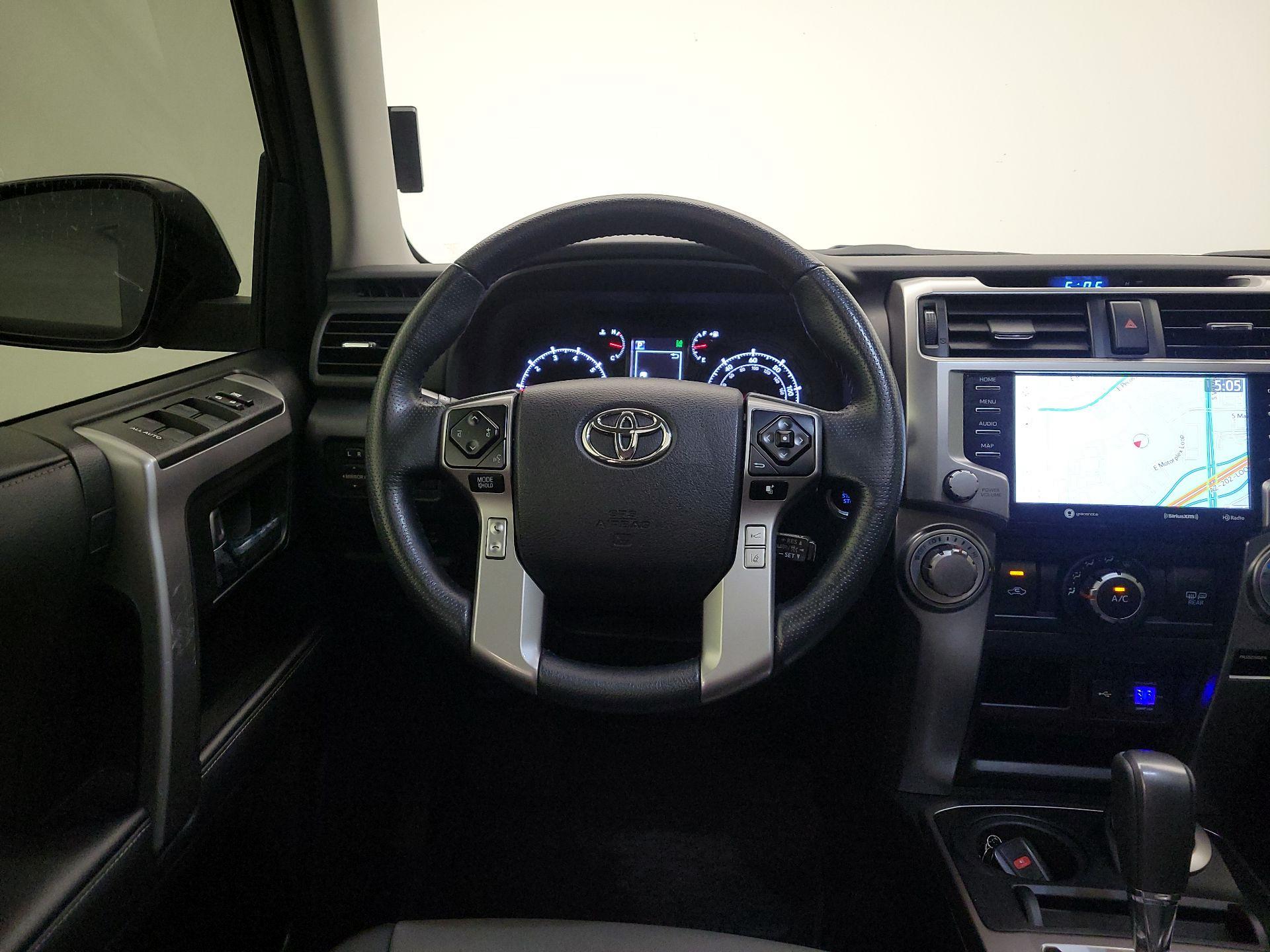 Thumbnail: 2024 Toyota 4Runner - 10