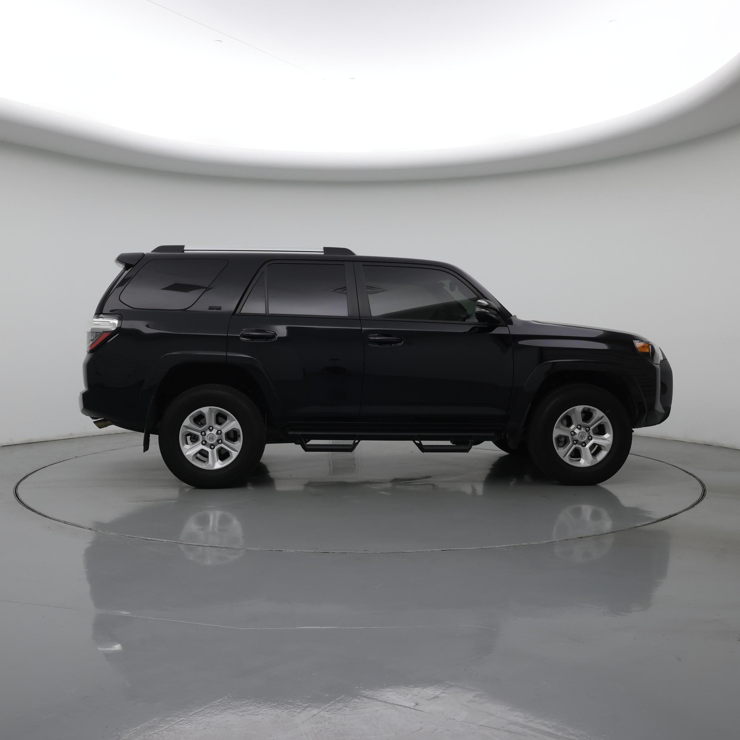 Thumbnail: 2024 Toyota 4Runner - 7