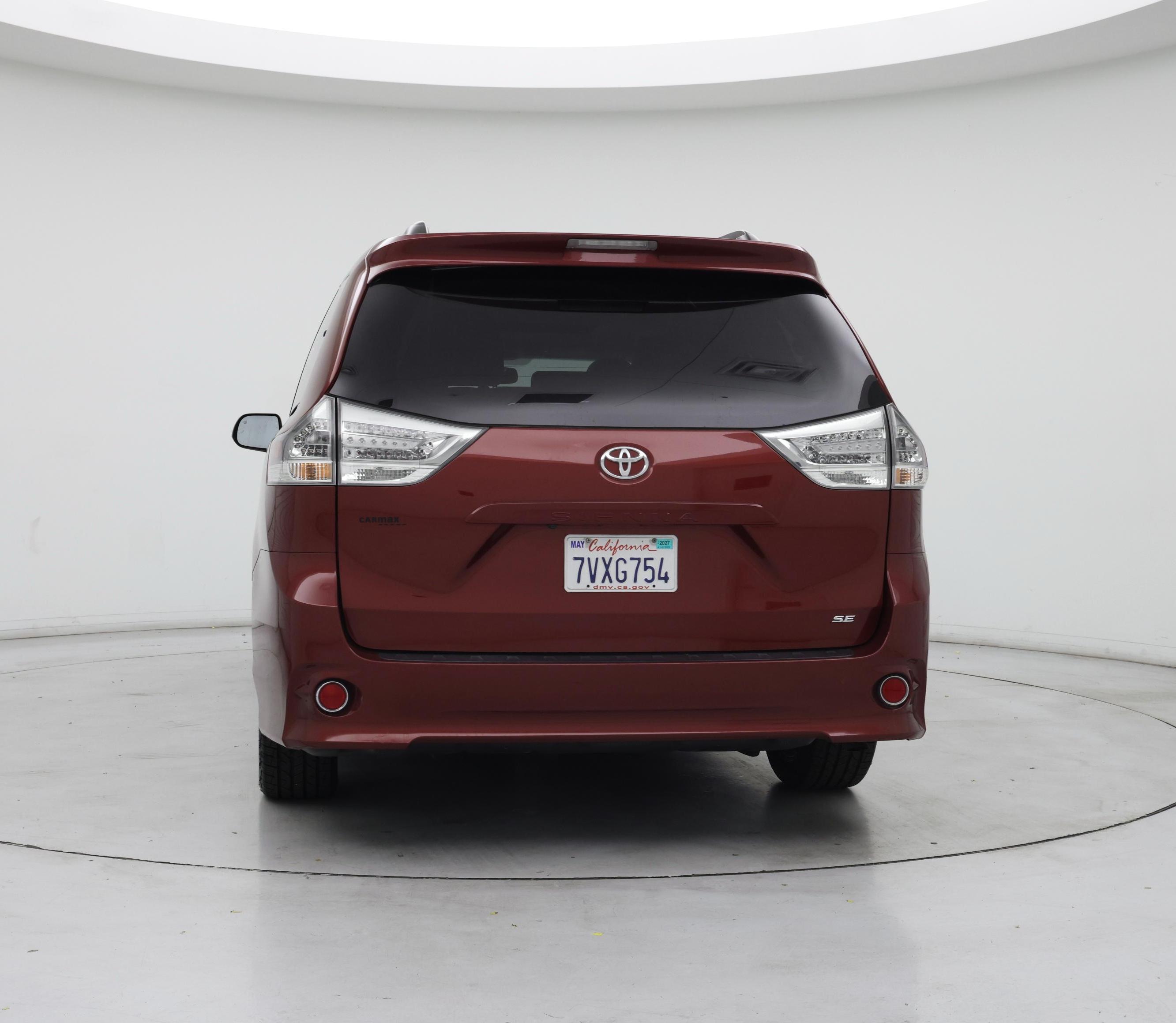 Thumbnail: 2017 Toyota Sienna - 6