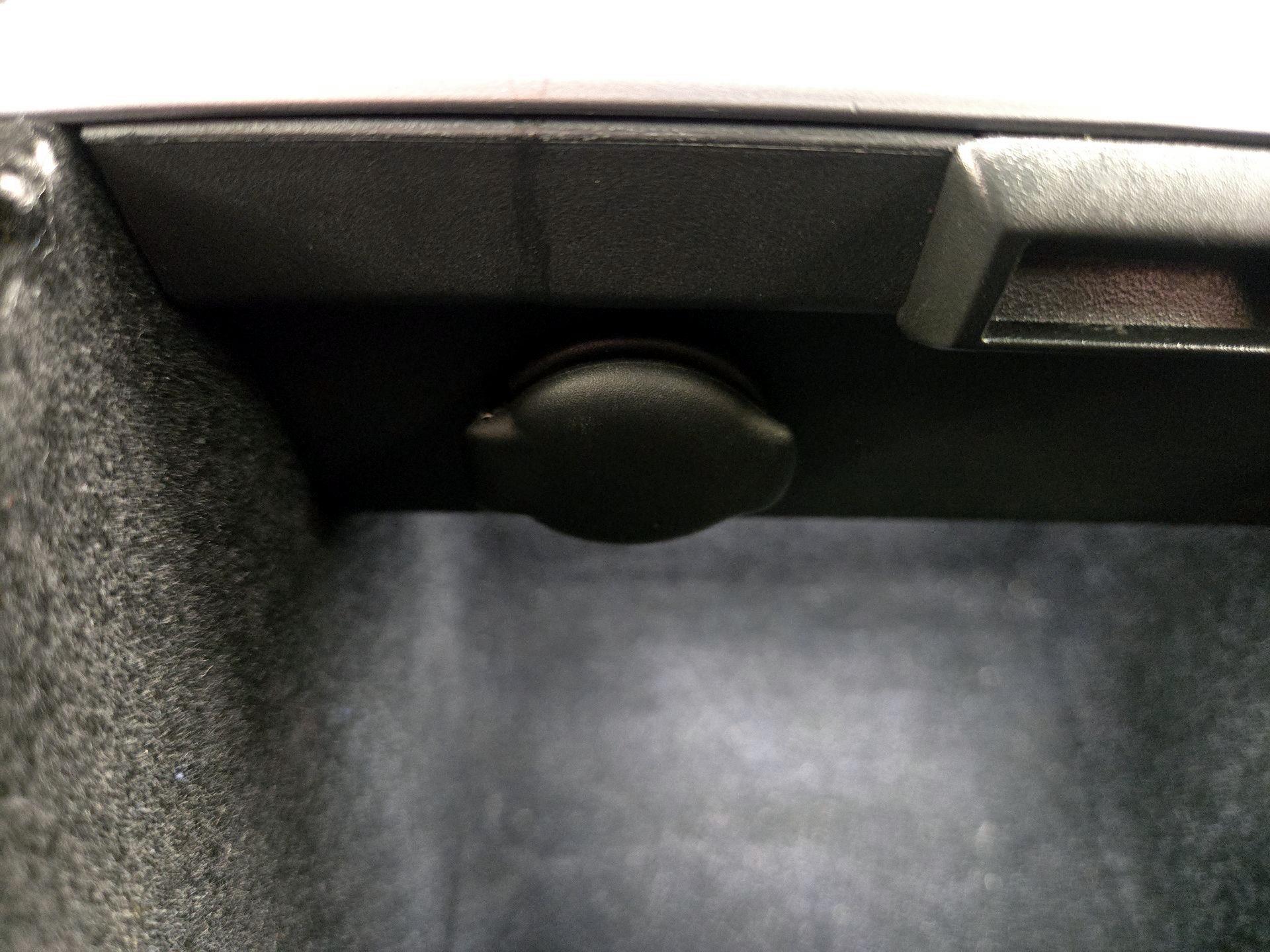 Thumbnail: 2023 Tesla Model 3 - 18