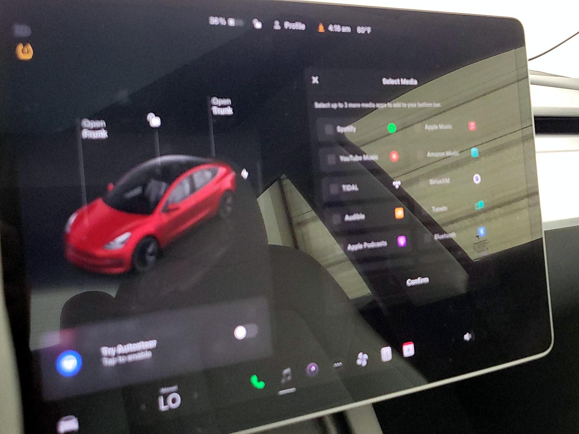 Thumbnail: 2023 Tesla Model 3 - 15