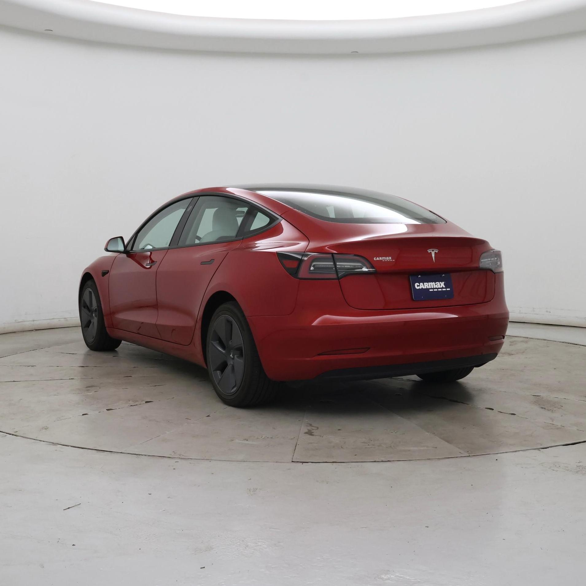 Thumbnail: 2023 Tesla Model 3 - 2