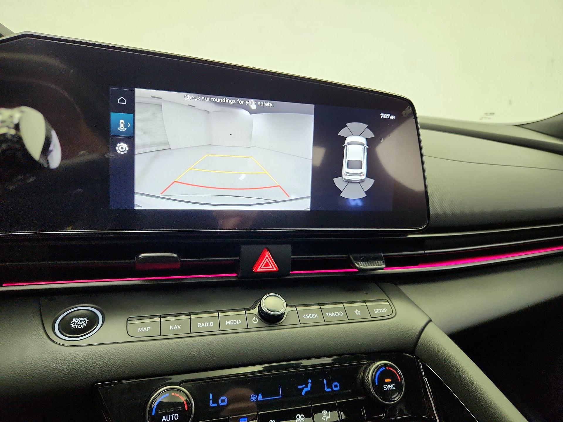 Thumbnail: 2024 Hyundai Elantra - 15