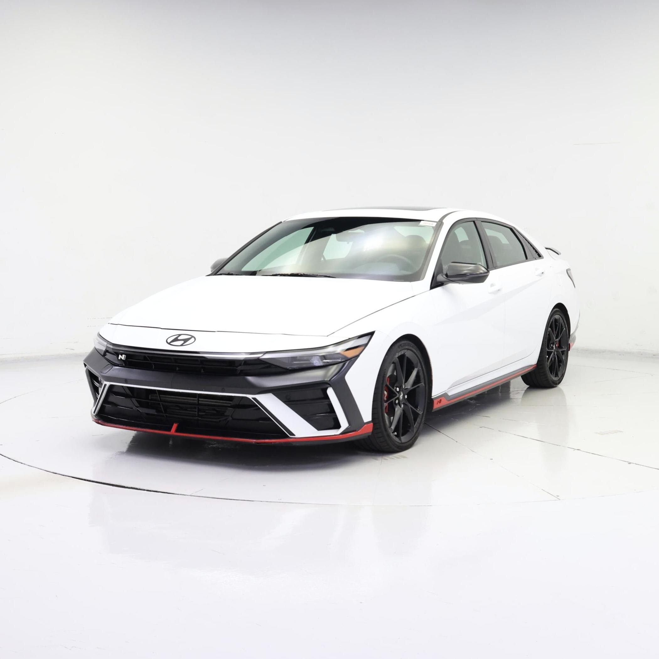Thumbnail: 2024 Hyundai Elantra - 4