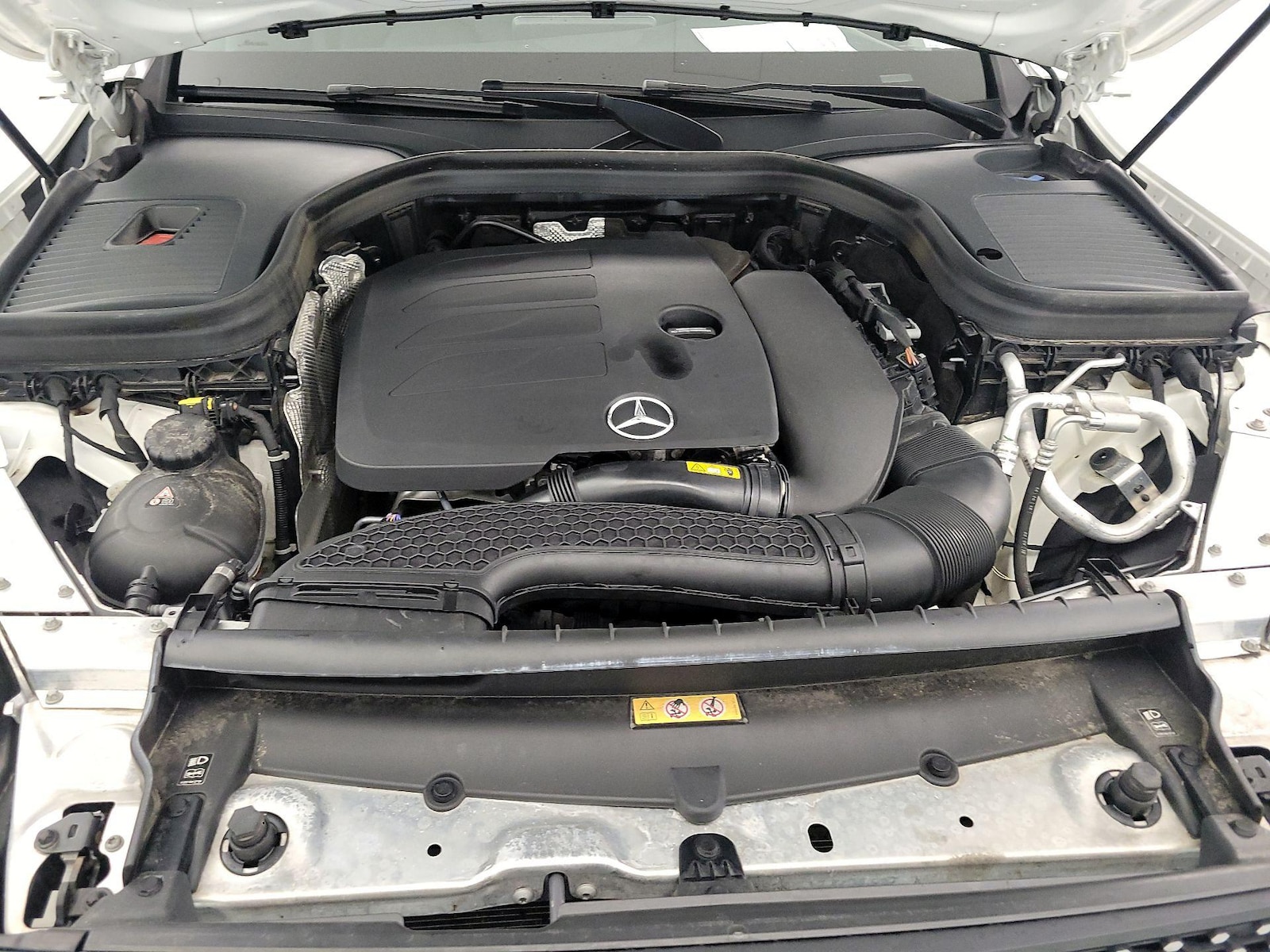 2022 Mercedes-Benz GLC GLC300 - Photo 22