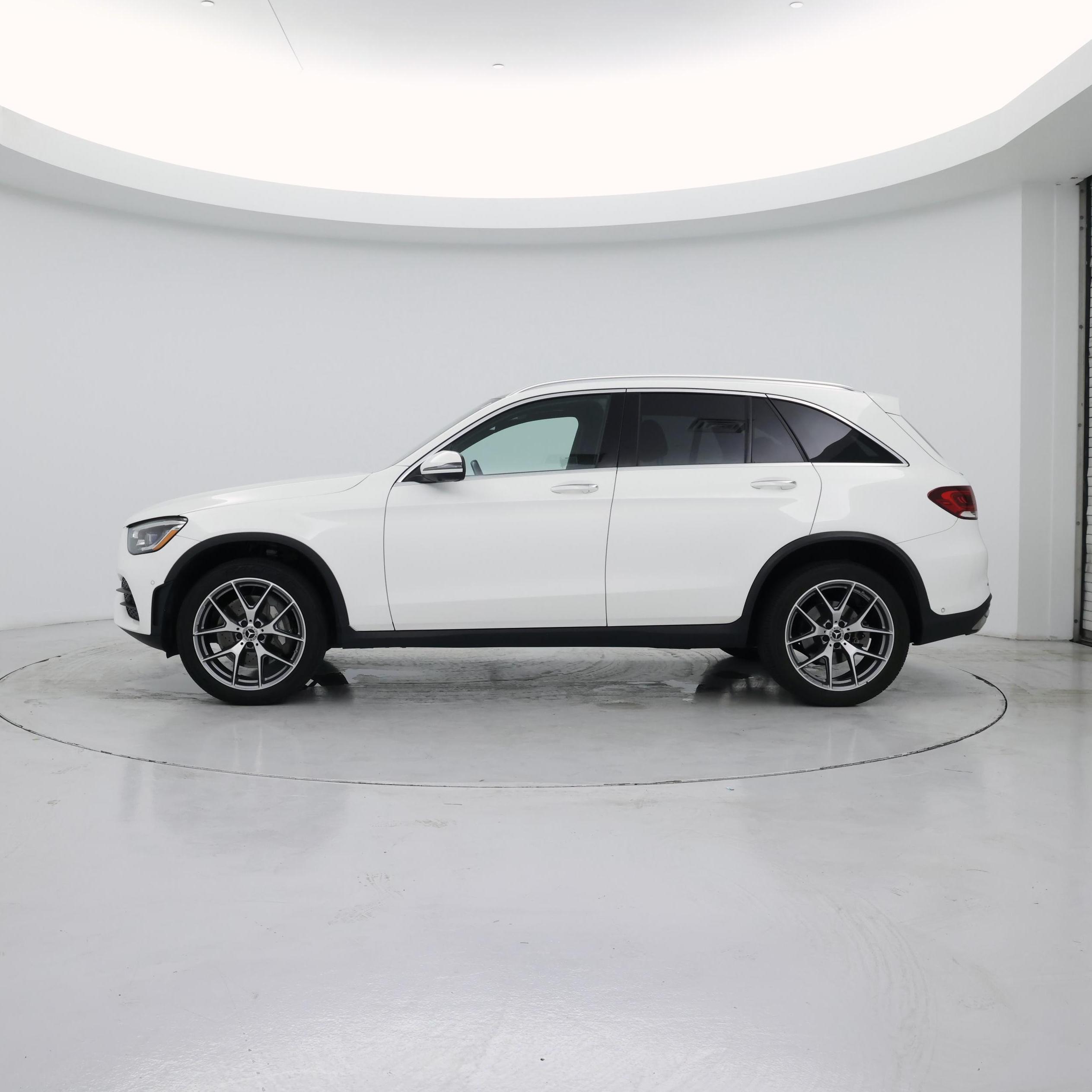 Thumbnail: 2022 Mercedes-Benz GLC - 3