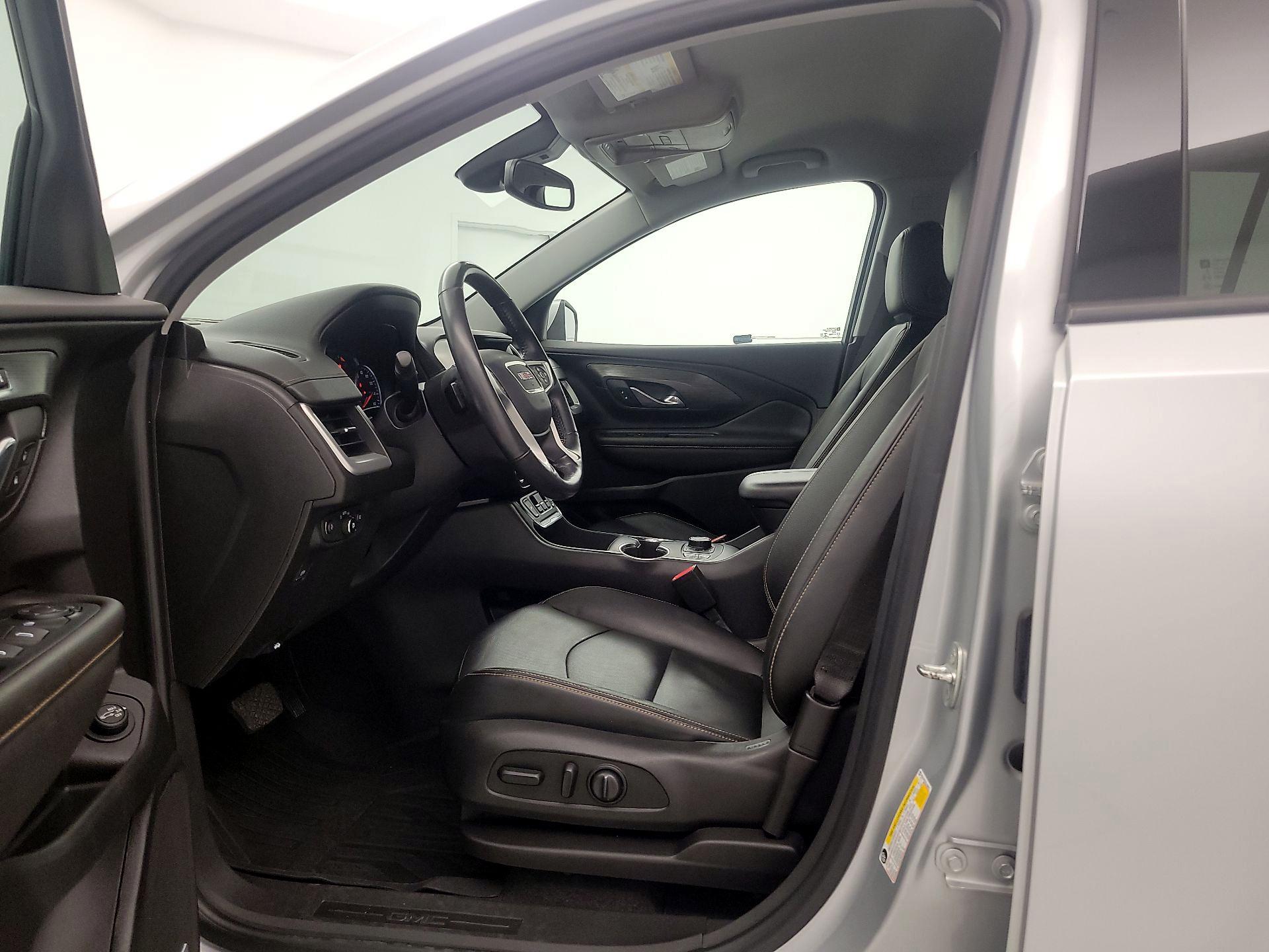 Thumbnail: 2020 GMC Terrain - 11