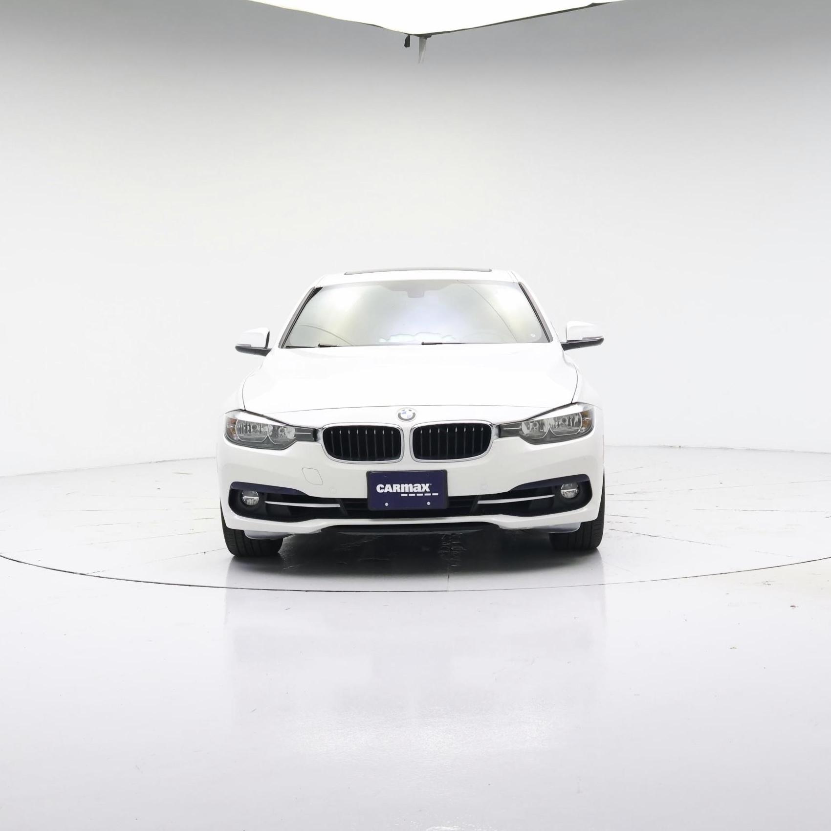Thumbnail: 2017 BMW 3 Series - 5
