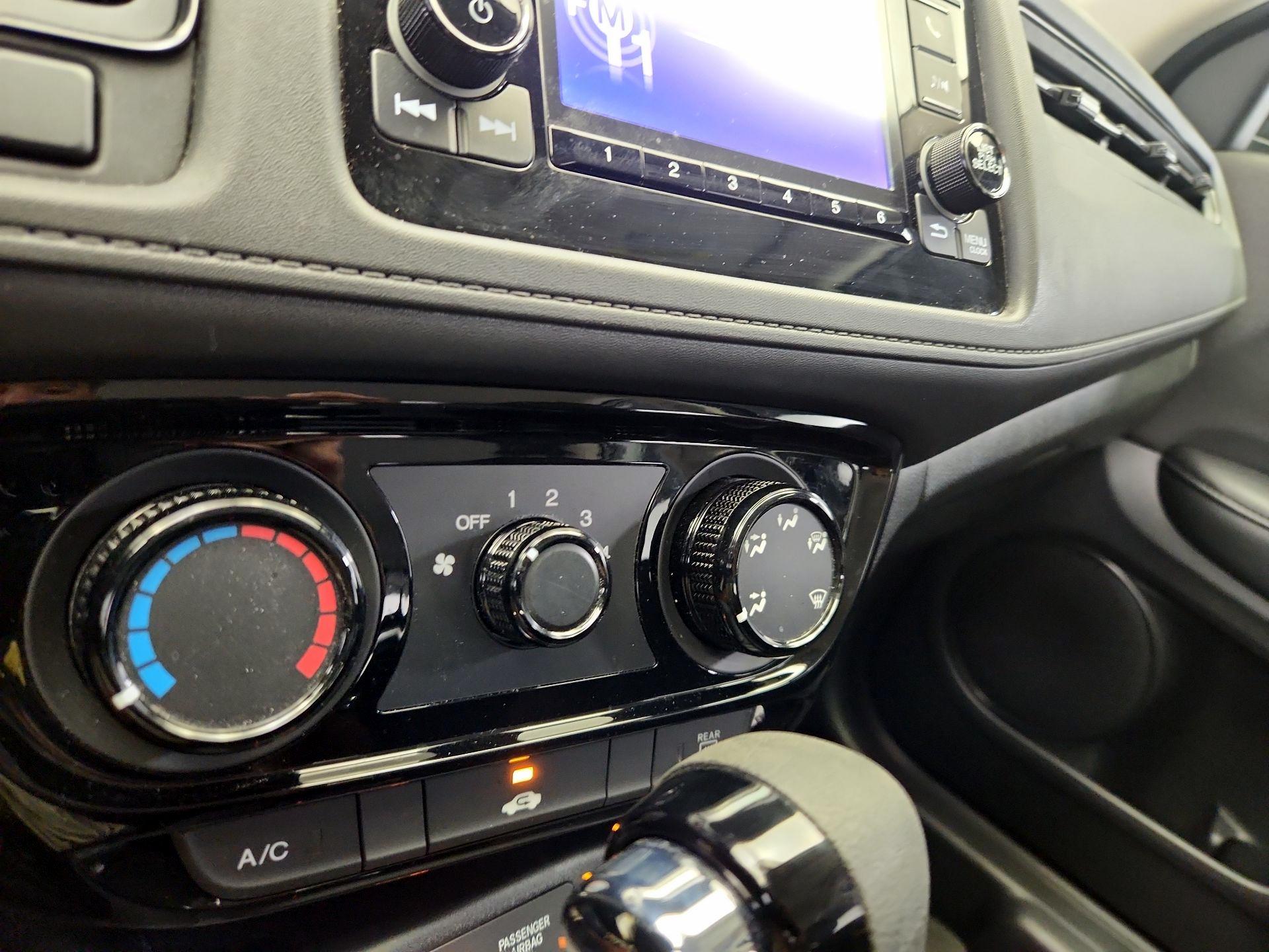 Thumbnail: 2022 Honda HR-V - 16