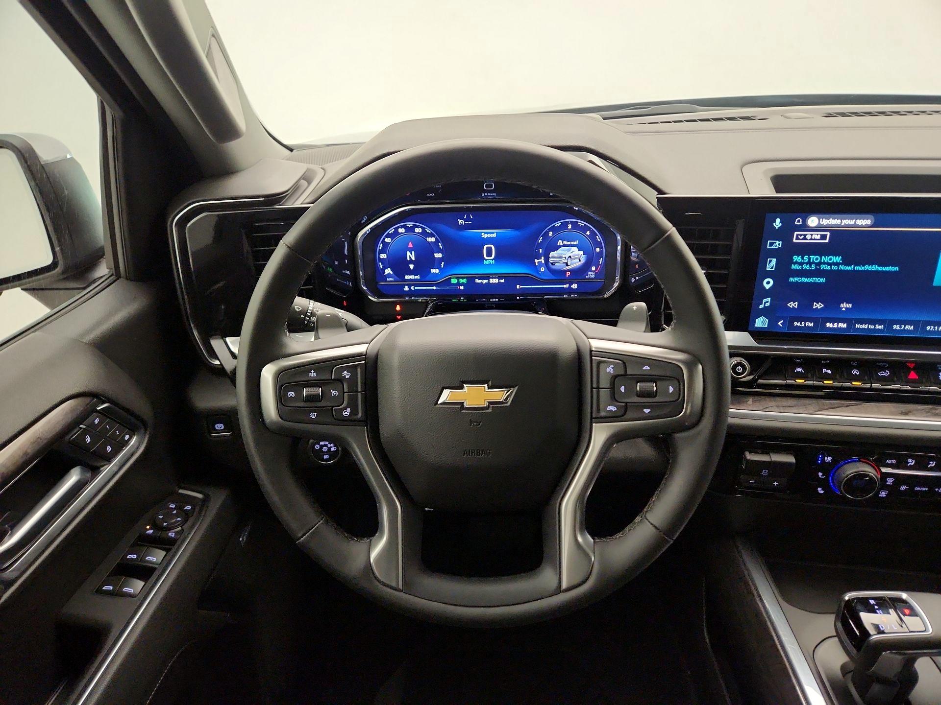 Thumbnail: 2025 Chevrolet Silverado 1500 - 10