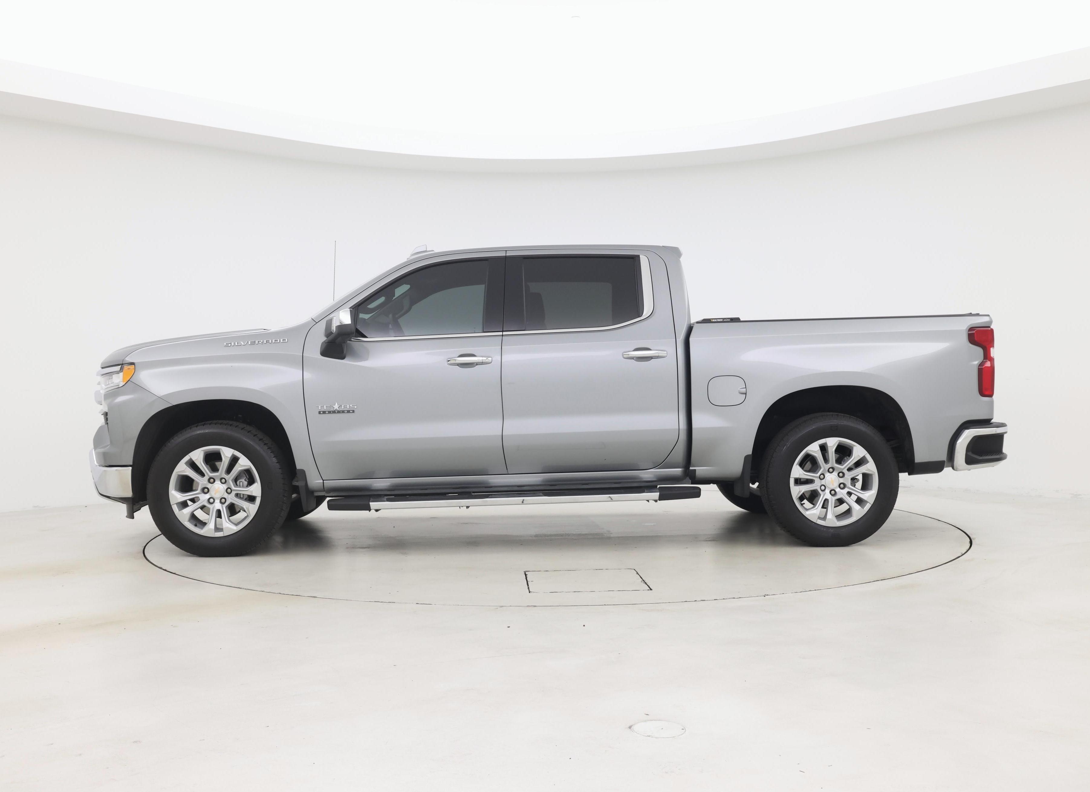 Thumbnail: 2025 Chevrolet Silverado 1500 - 3