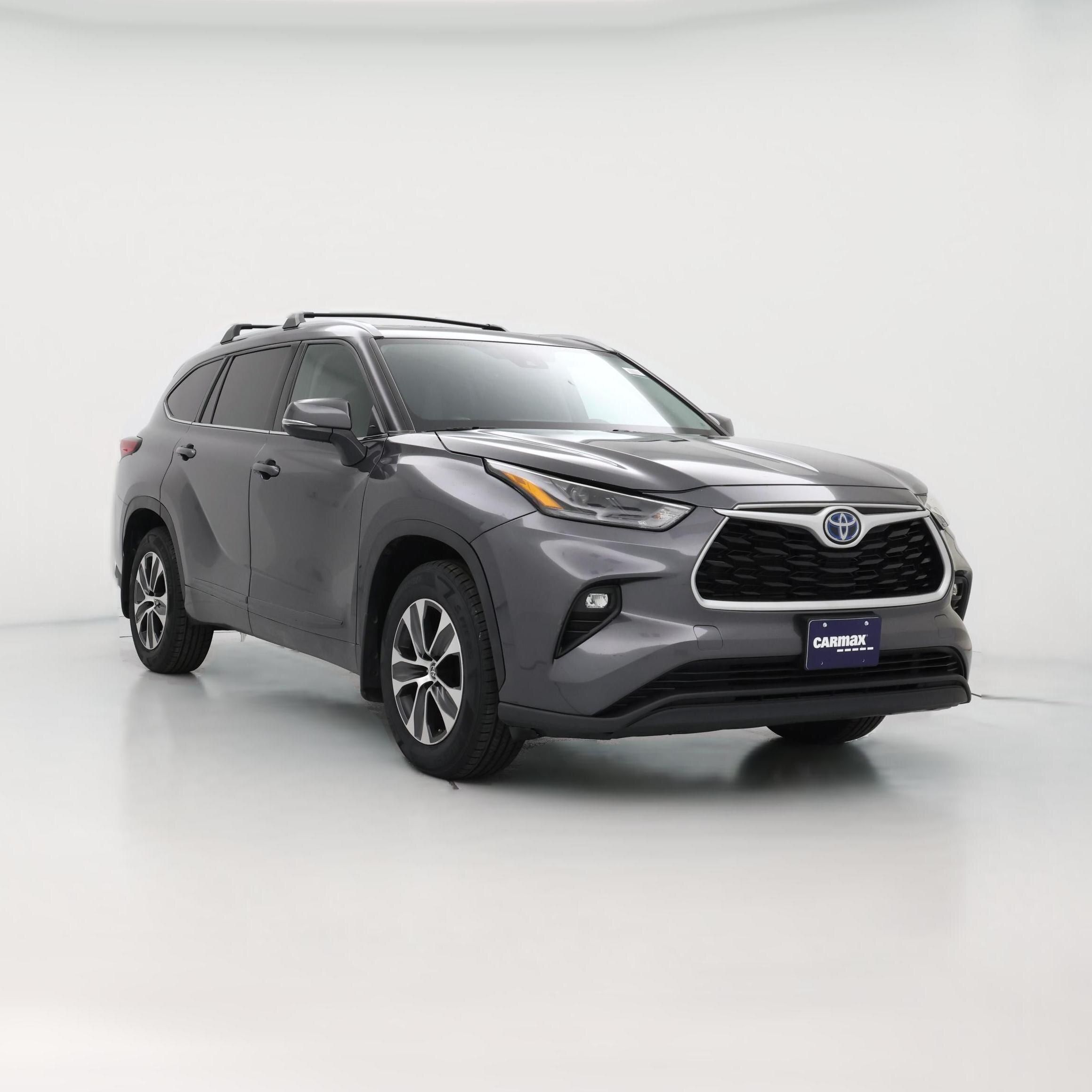 Thumbnail: 2022 Toyota Highlander - 1