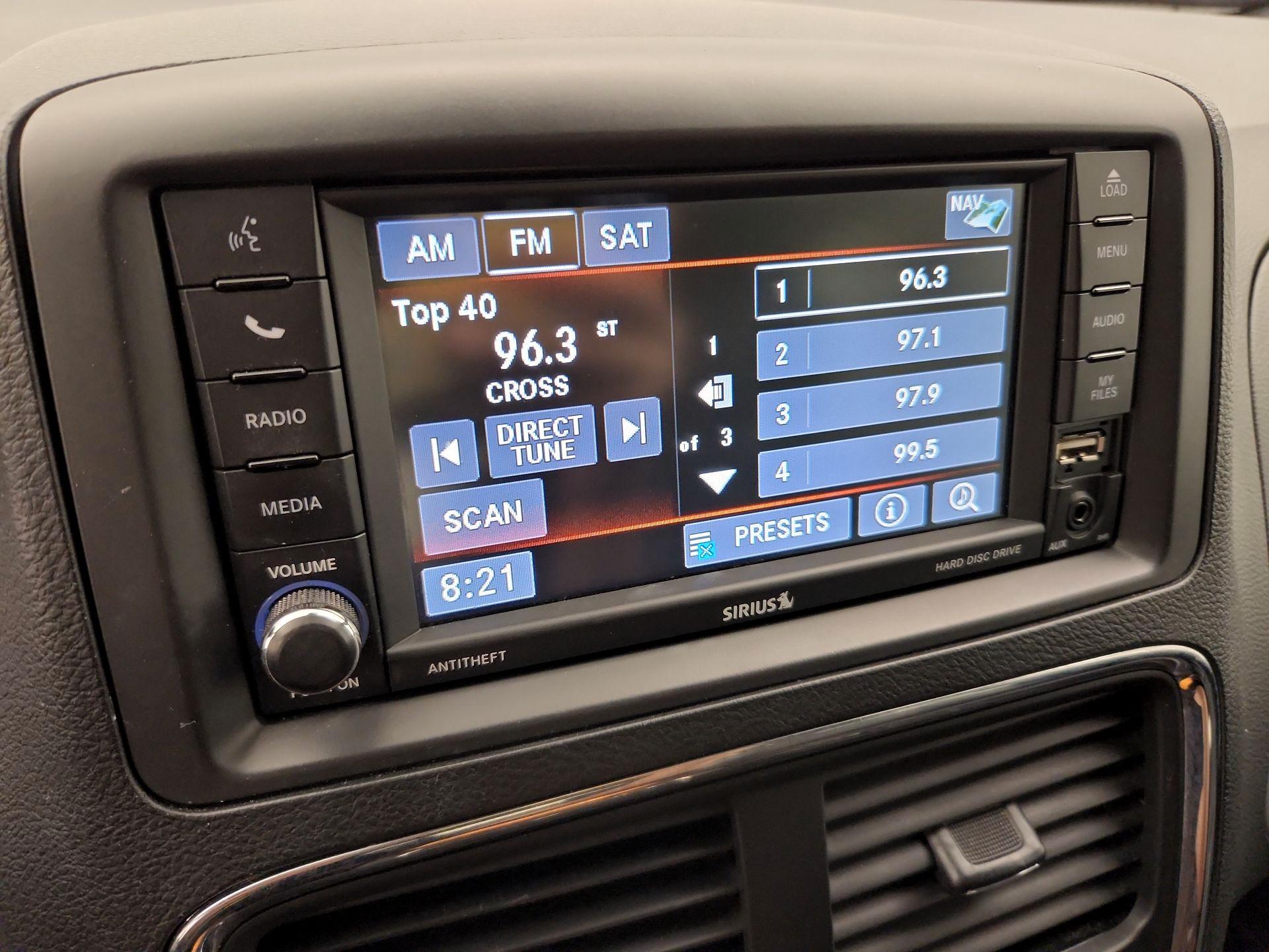 Thumbnail: 2019 Dodge Grand Caravan - 15