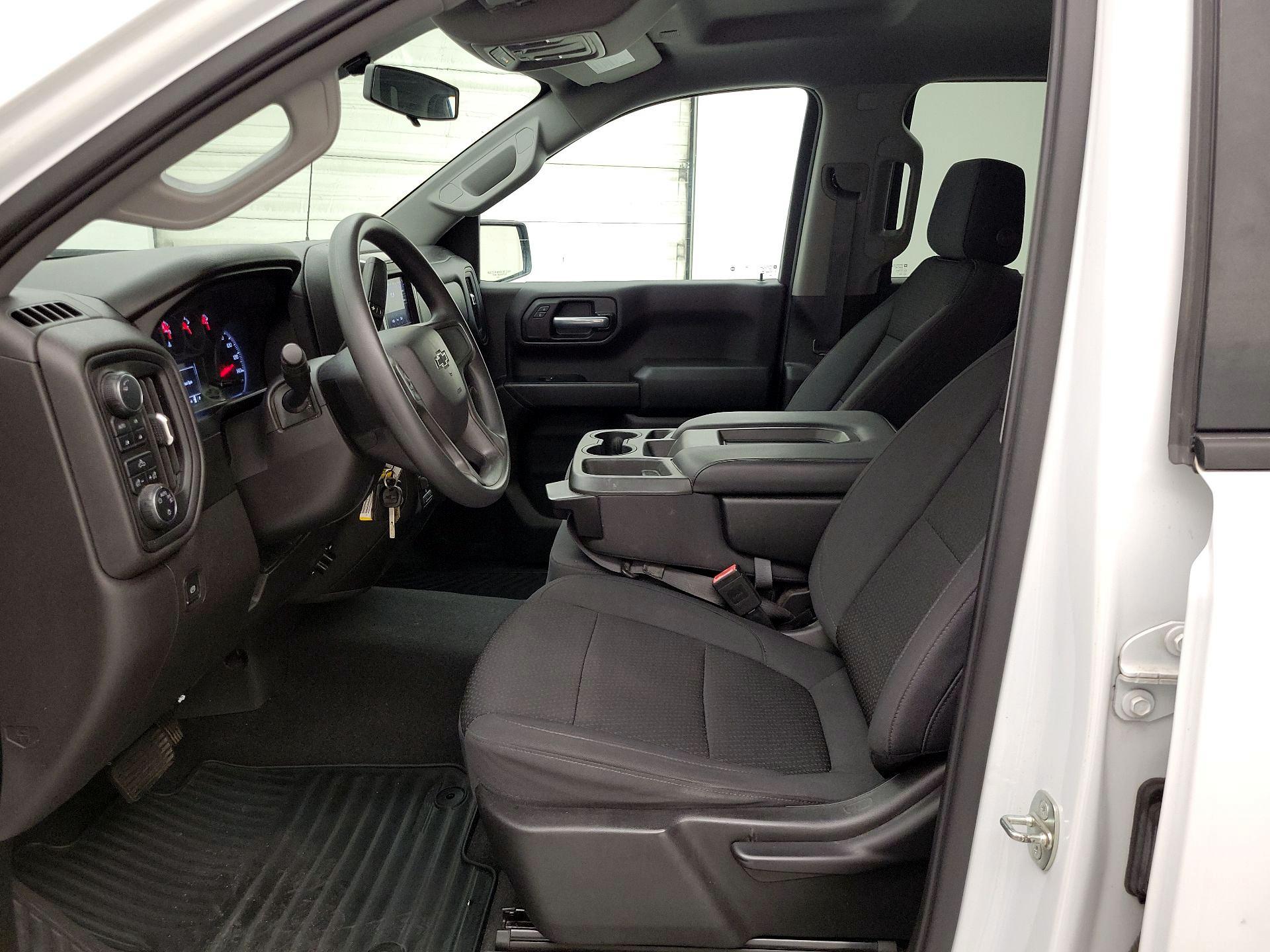 Thumbnail: 2020 Chevrolet Silverado 1500 - 11
