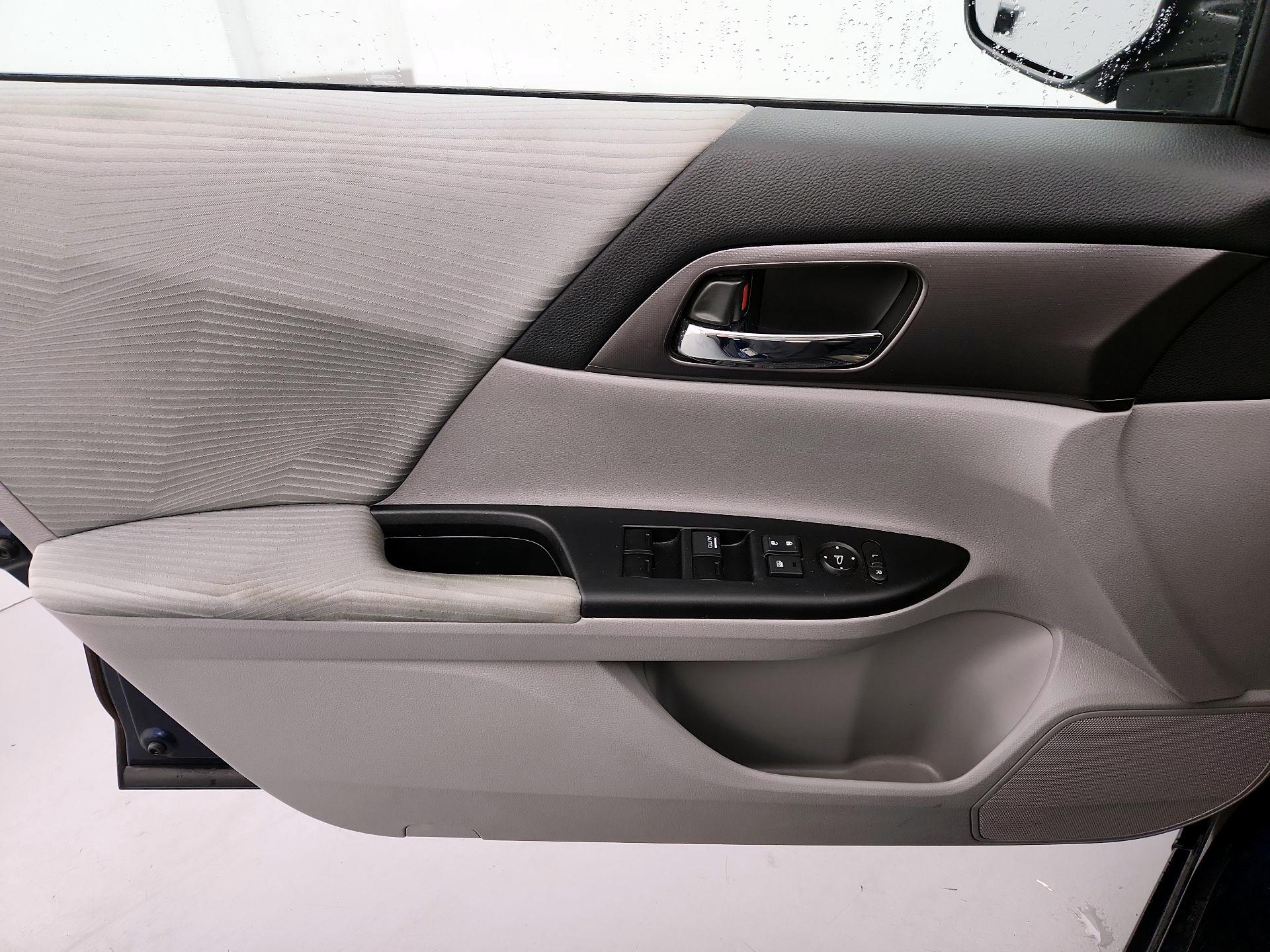 Thumbnail: 2014 Honda Accord - 12