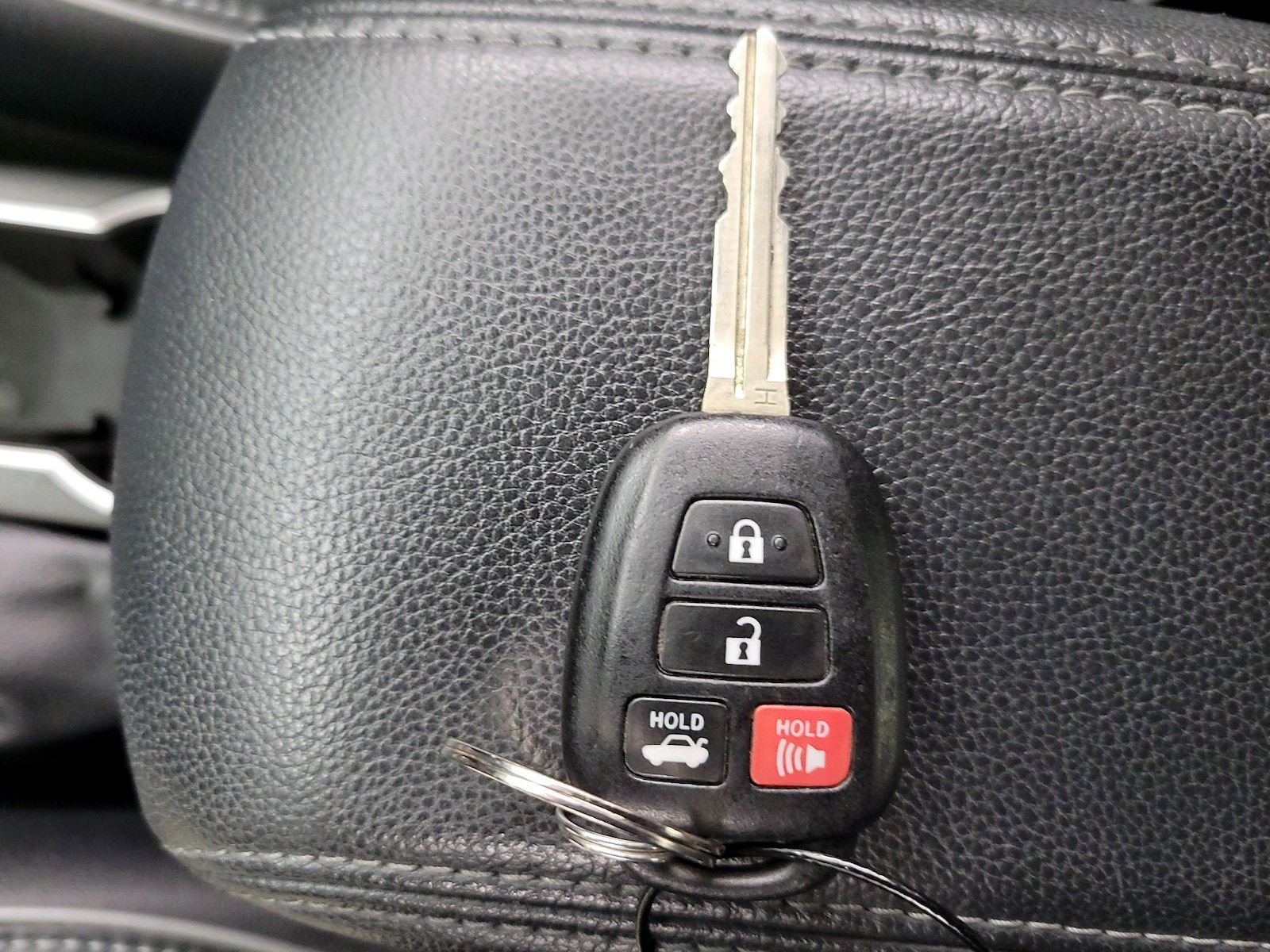 2015 Toyota Corolla S - Photo 23