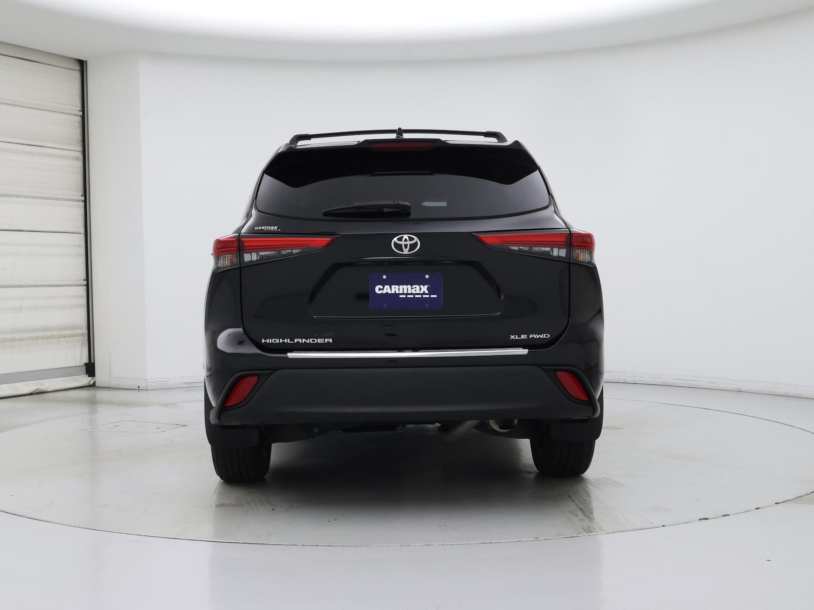 2023 Toyota Highlander XLE - Photo 7