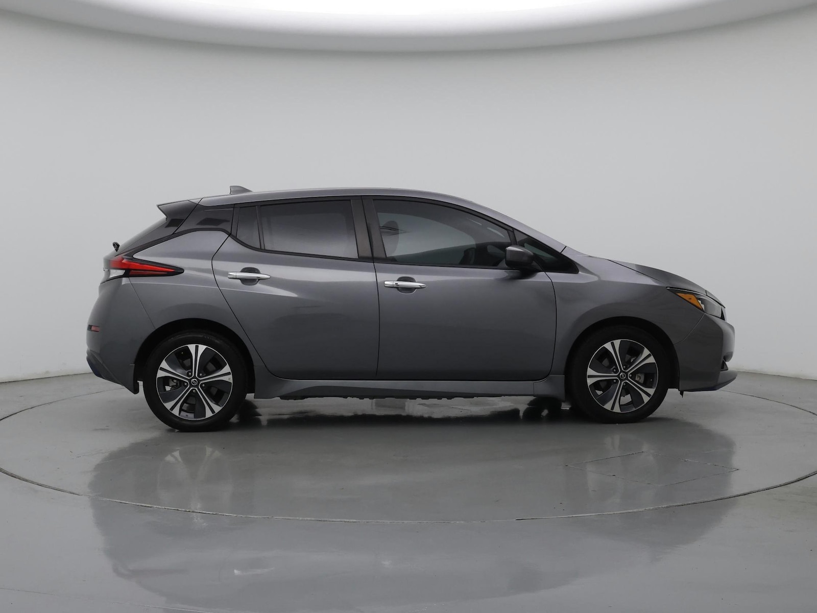 2021 Nissan Leaf SV Plus - Photo 8