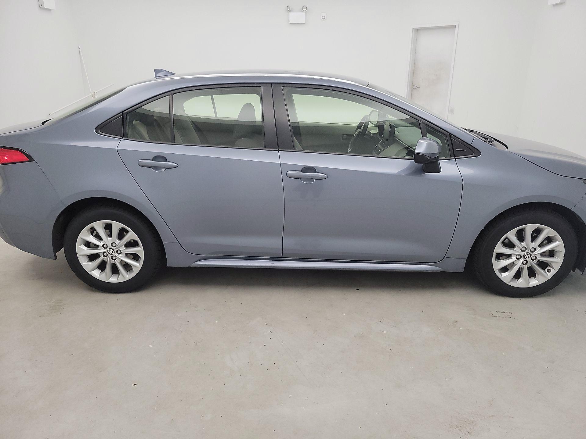 Thumbnail: 2022 Toyota Corolla - 4