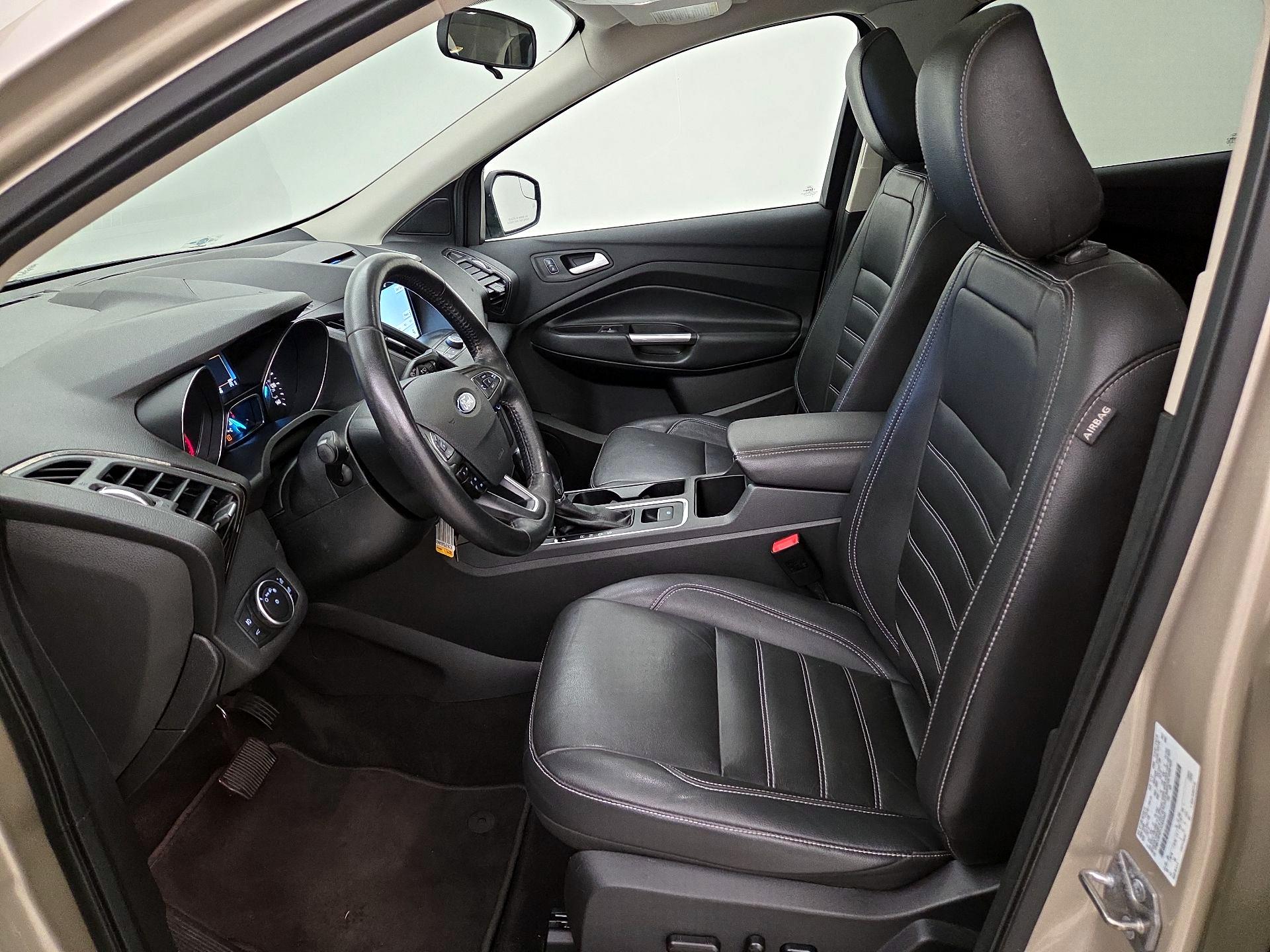 Thumbnail: 2018 Ford Escape - 11