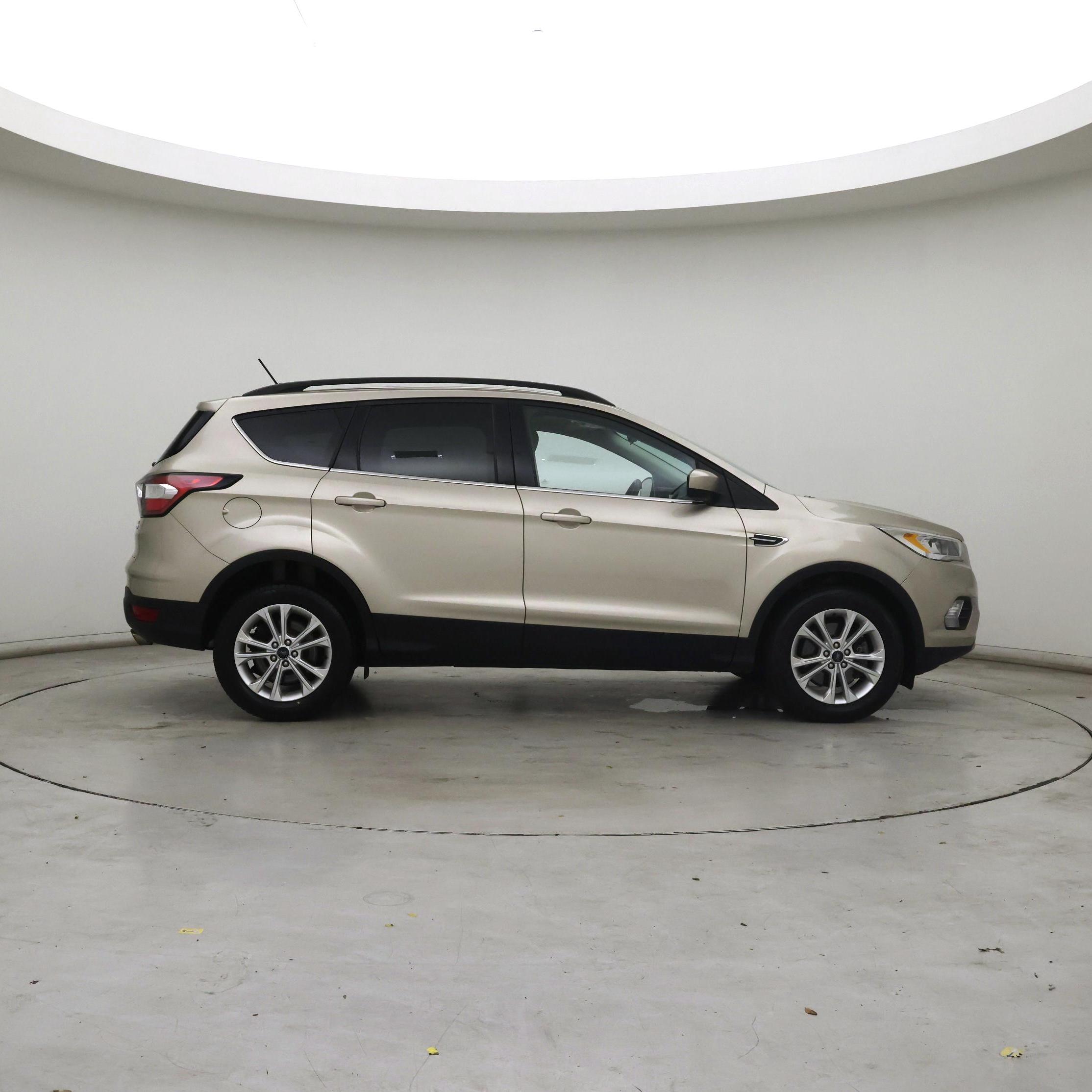 Thumbnail: 2018 Ford Escape - 7
